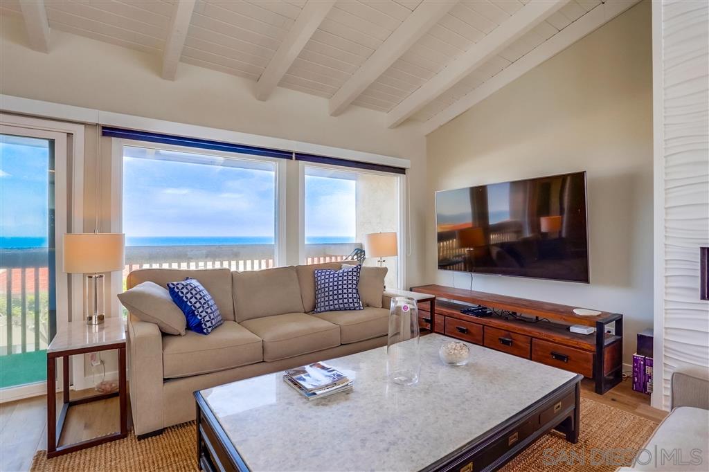 Detail Gallery Image 3 of 21 For 429 S Sierra Ave  331, Solana Beach,  CA 92075 - 2 Beds | 2/1 Baths