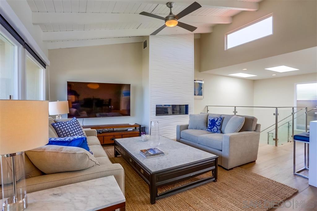 Detail Gallery Image 4 of 21 For 429 S Sierra Ave  331, Solana Beach,  CA 92075 - 2 Beds | 2/1 Baths