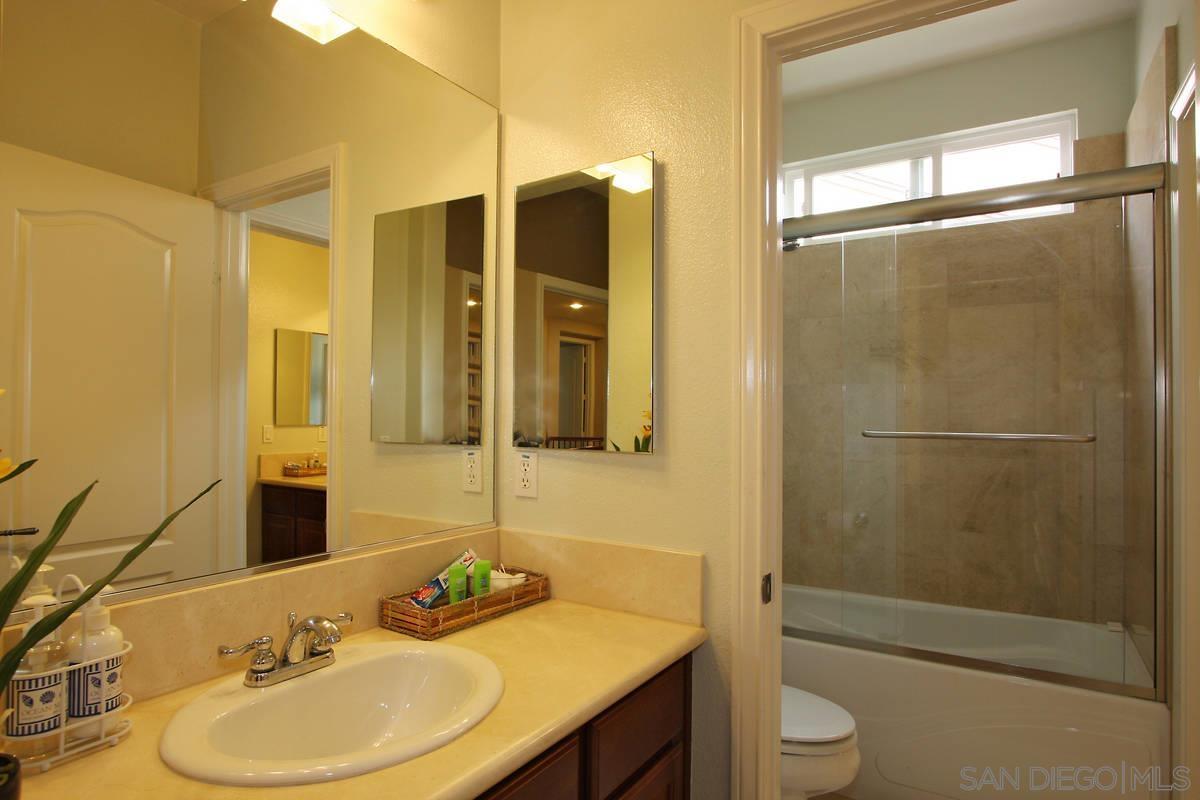Detail Gallery Image 16 of 28 For 13777  Rosecroft Way, San Diego,  CA 92130 - 4 Beds | 3/1 Baths