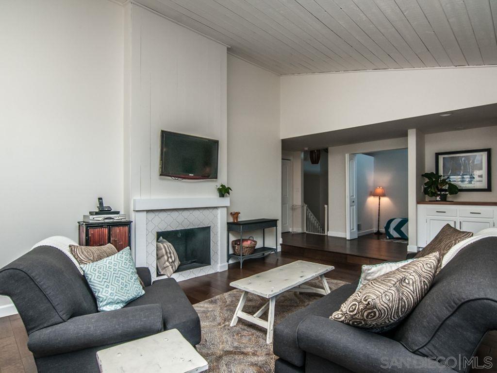 Detail Gallery Image 12 of 21 For 521 S Sierra  166, Solana Beach,  CA 92075 - 3 Beds | 2/1 Baths