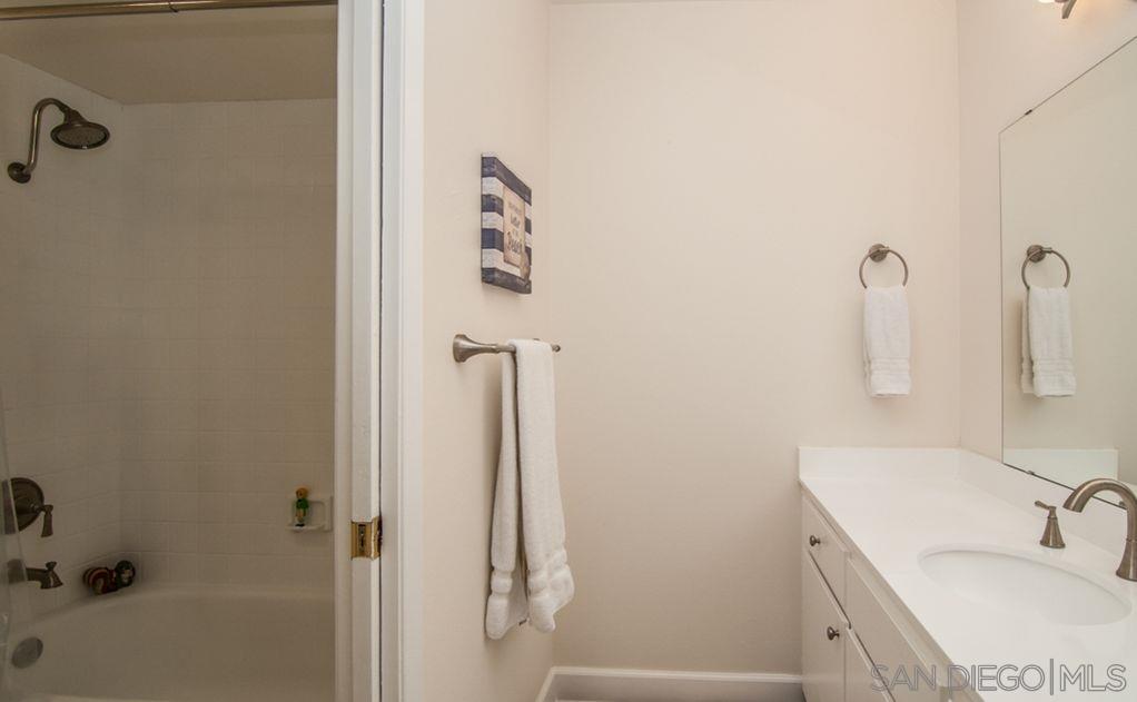 Detail Gallery Image 7 of 21 For 521 S Sierra  166, Solana Beach,  CA 92075 - 3 Beds | 2/1 Baths