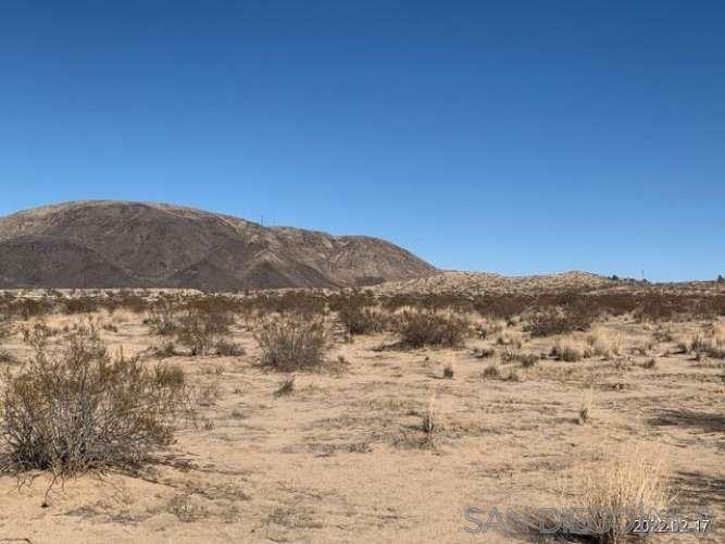 Detail Gallery Image 21 of 25 For Fran Lou Ln, Joshua Tree,  CA 92252 - – Beds | – Baths