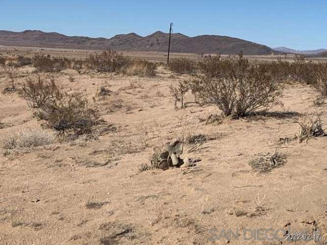 Detail Gallery Image 23 of 25 For Fran Lou Ln, Joshua Tree,  CA 92252 - – Beds | – Baths