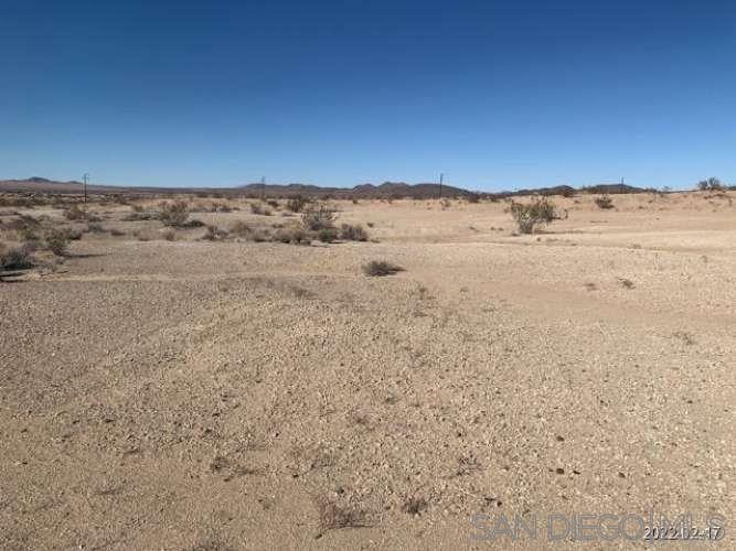Detail Gallery Image 10 of 25 For Fran Lou Ln, Joshua Tree,  CA 92252 - – Beds | – Baths