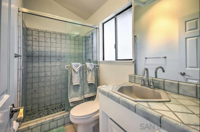 Detail Gallery Image 56 of 75 For 404  Hidden Valley Rd, Moss Landing,  CA 95039 - 4 Beds | 4/1 Baths