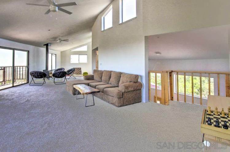 Detail Gallery Image 9 of 75 For 404  Hidden Valley Rd, Moss Landing,  CA 95039 - 4 Beds | 4/1 Baths