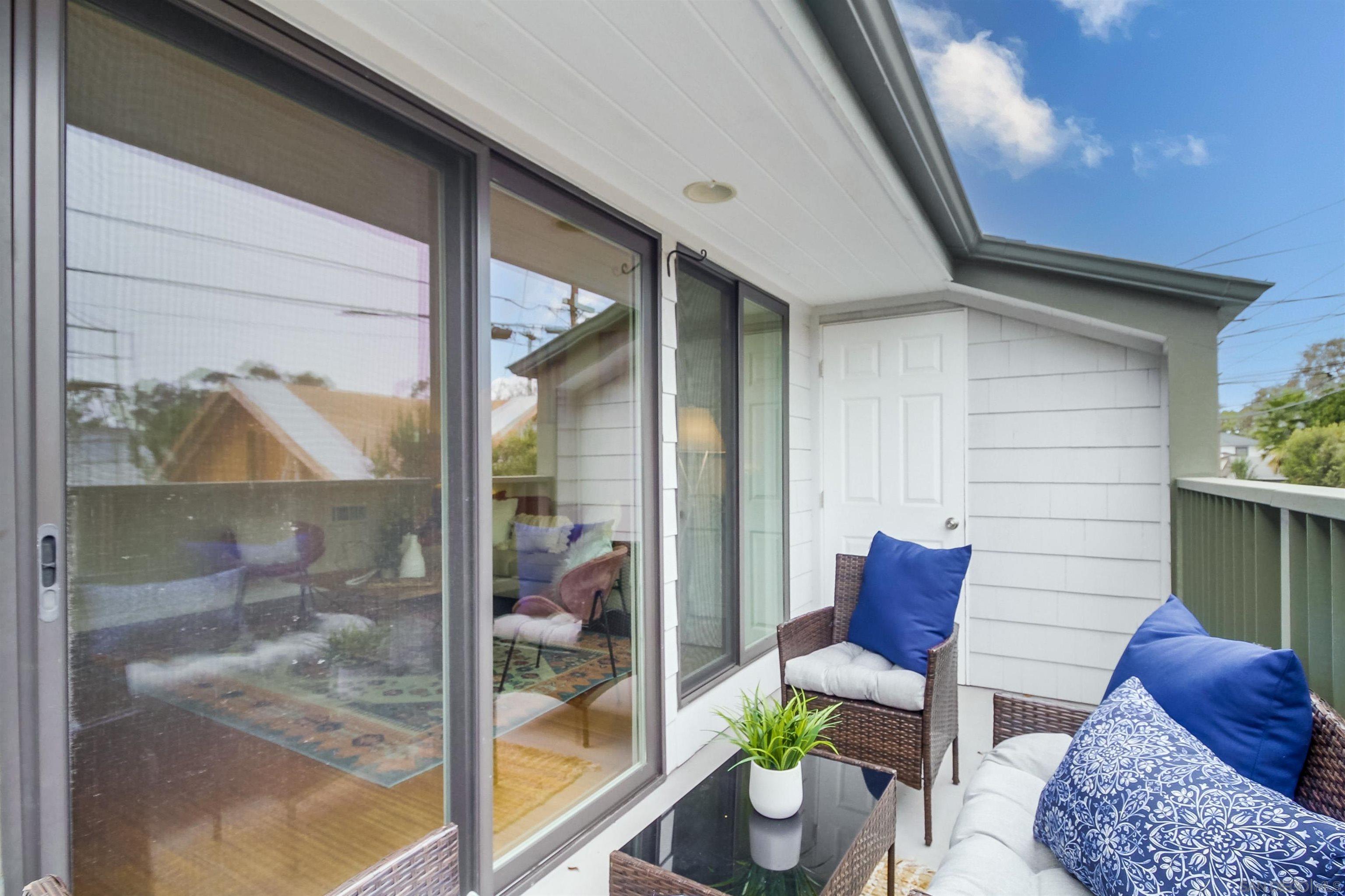 Detail Gallery Image 18 of 42 For 3675  7th Avenue  C, San Diego,  CA 92103 - 3 Beds | 2 Baths