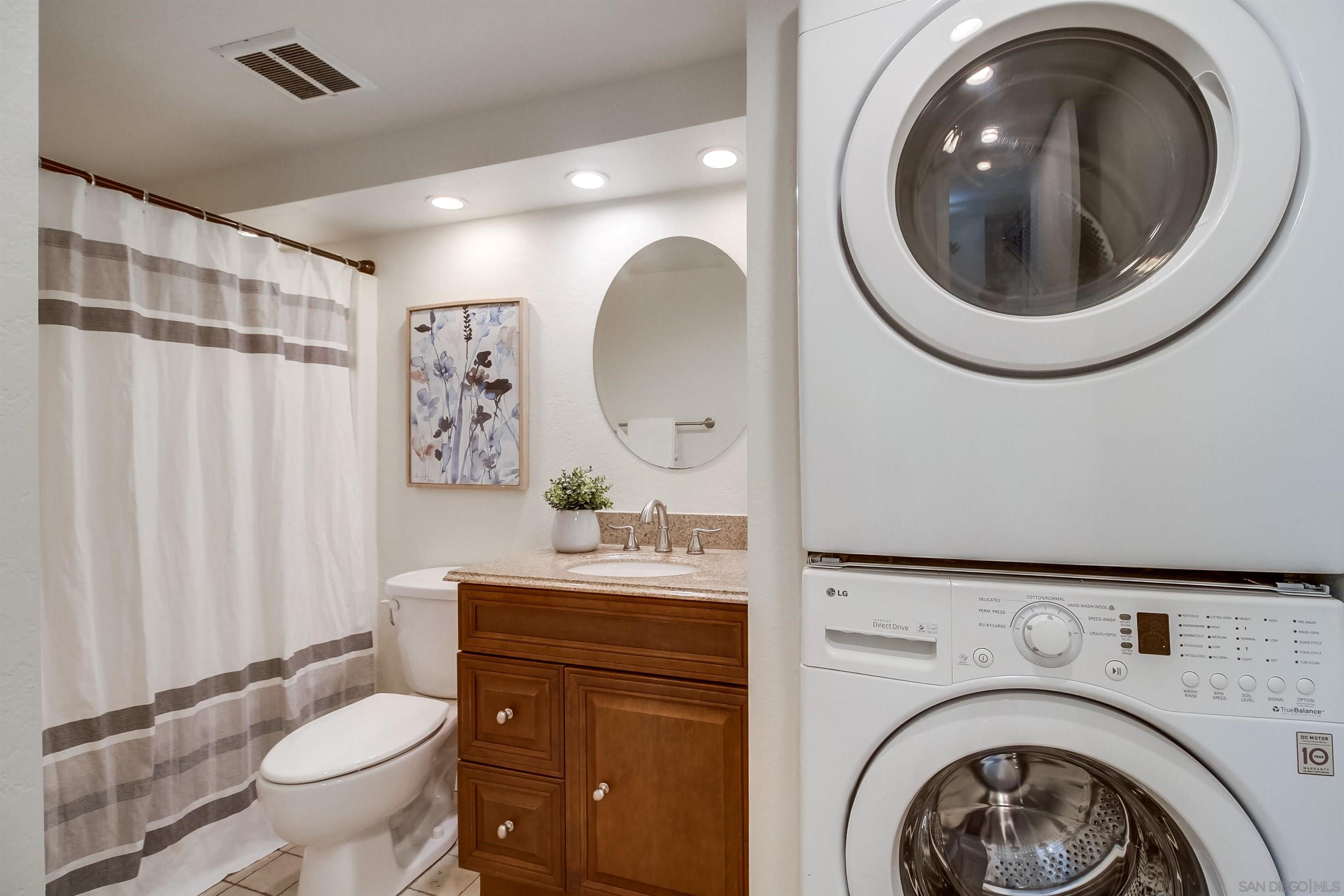 Detail Gallery Image 32 of 42 For 3675  7th Avenue  C, San Diego,  CA 92103 - 3 Beds | 2 Baths