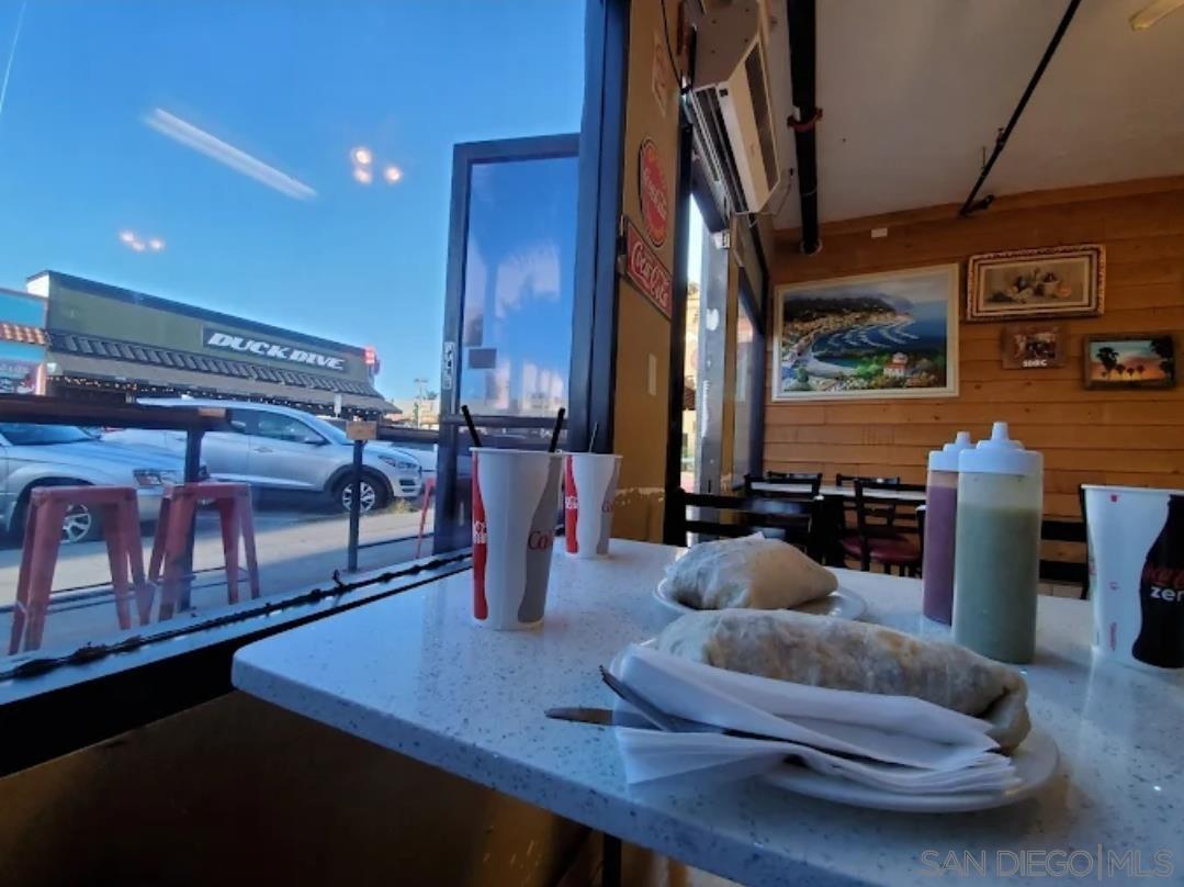 Front Image Thumbnail for SD220028858