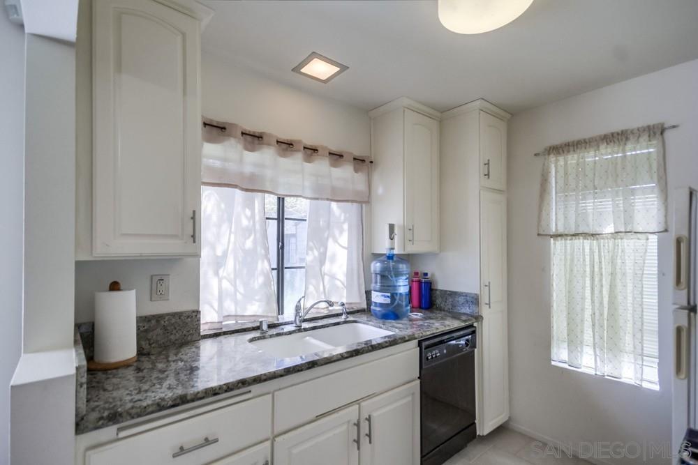 Detail Gallery Image 5 of 26 For 8520  Summerdale Rd  49, San Diego,  CA 92126 - 1 Beds | 1 Baths