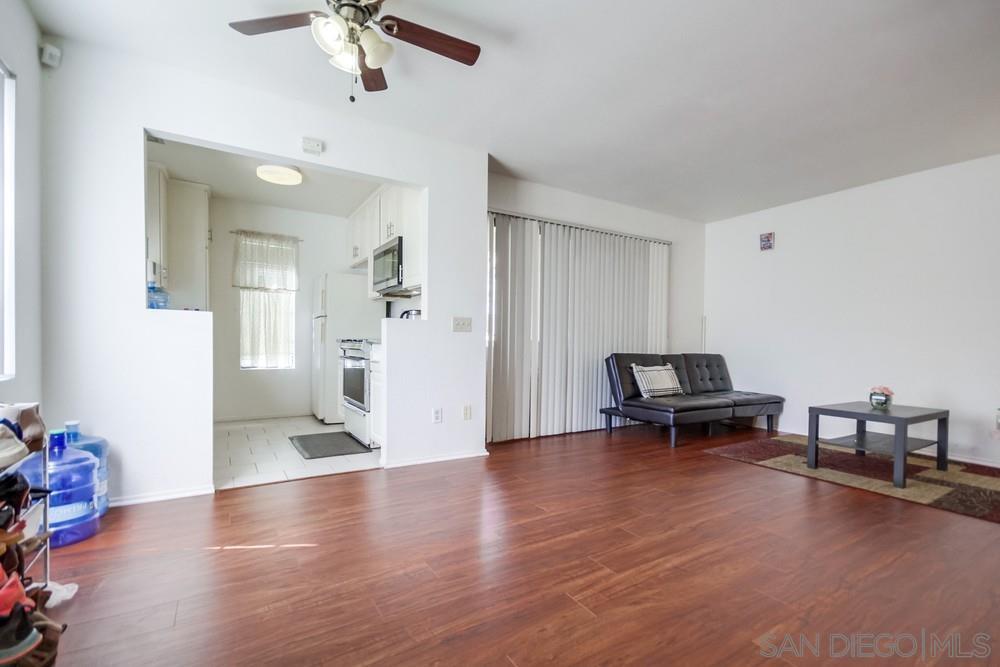 Detail Gallery Image 7 of 26 For 8520  Summerdale Rd  49, San Diego,  CA 92126 - 1 Beds | 1 Baths