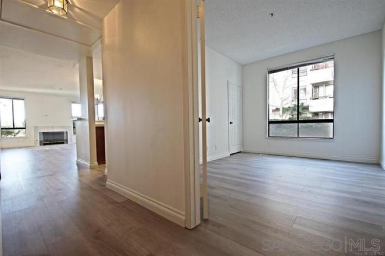 Detail Gallery Image 6 of 28 For 5865  Friars Rd  3114, San Diego,  CA 92110 - 2 Beds | 1/1 Baths