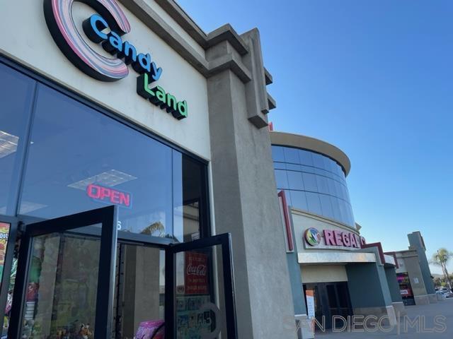 Detail Gallery Image 1 of 1 For 356  W Valley Pkwy, Escondido,  CA 92025 - – Beds | – Baths