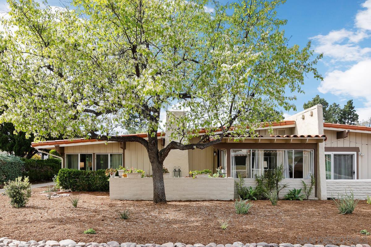 Detail Gallery Image 1 of 1 For 12327  Meandro Rd, San Diego,  CA 92128 - 2 Beds | 2 Baths