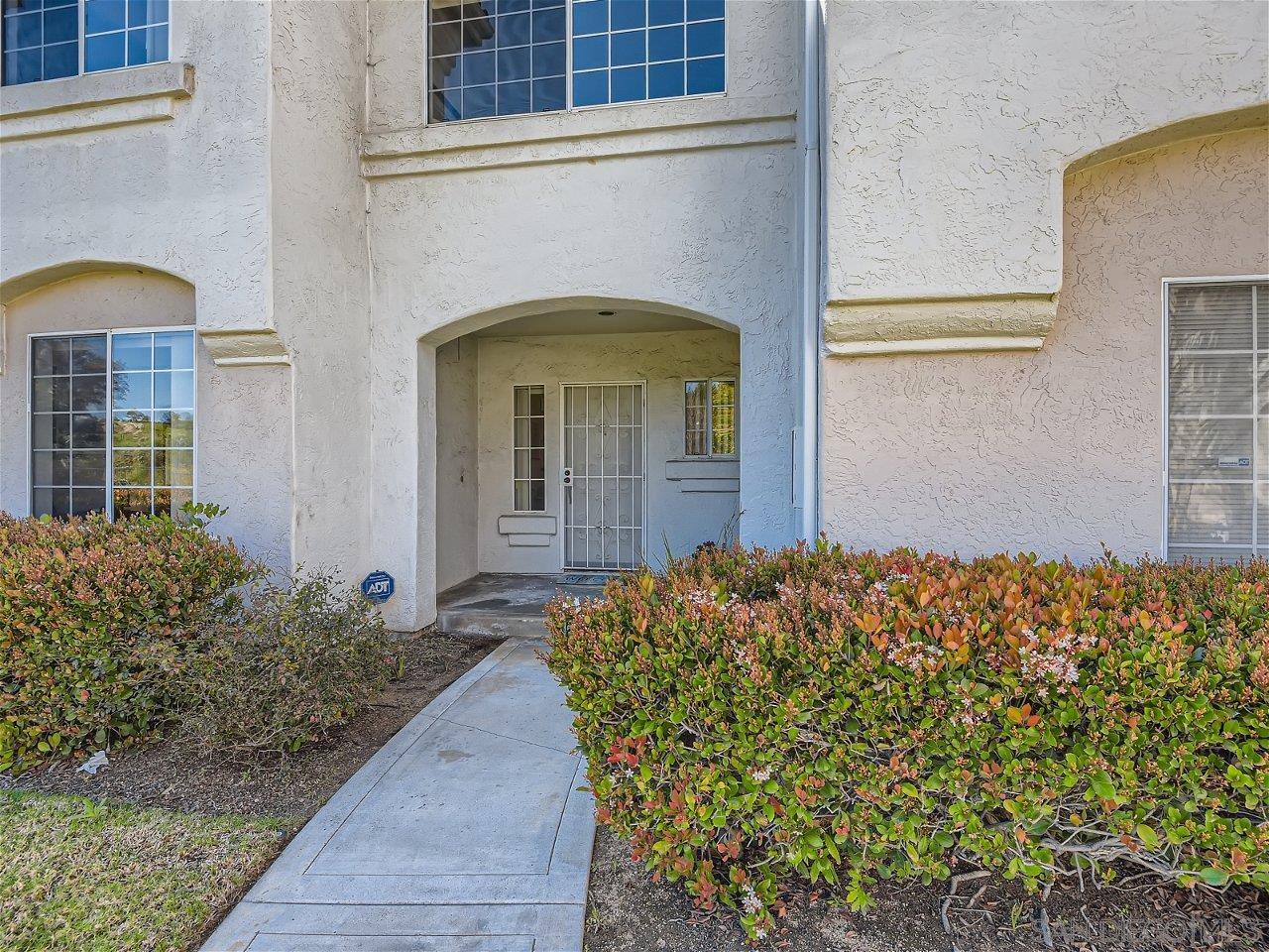 Detail Gallery Image 1 of 1 For 1882  Matin Cir  #145,  San Marcos,  CA 92069 - 4 Beds | 3/1 Baths