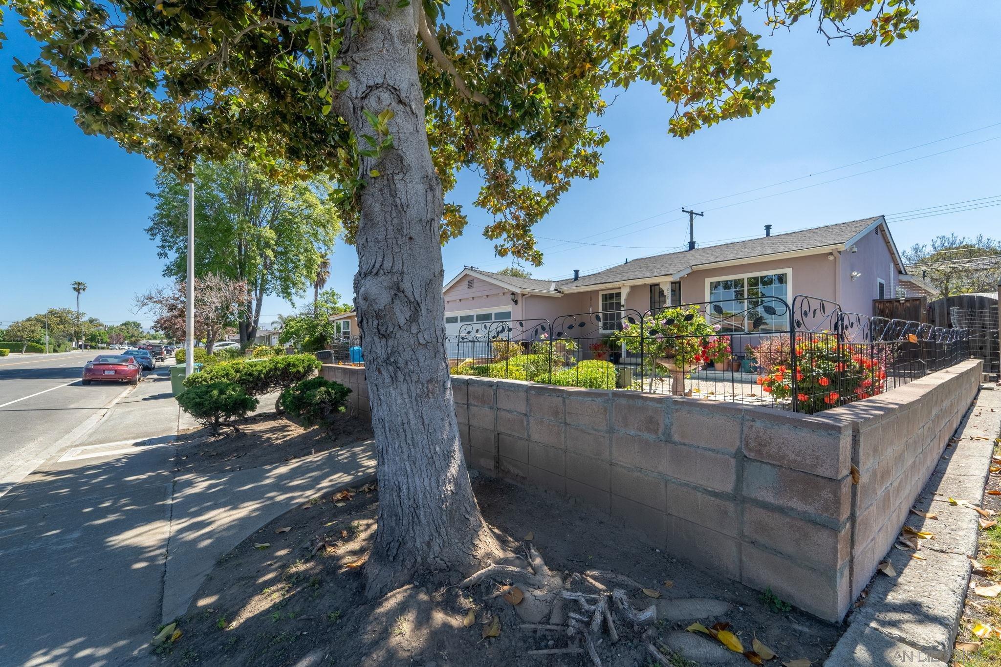 Front Image Thumbnail for SD230009506