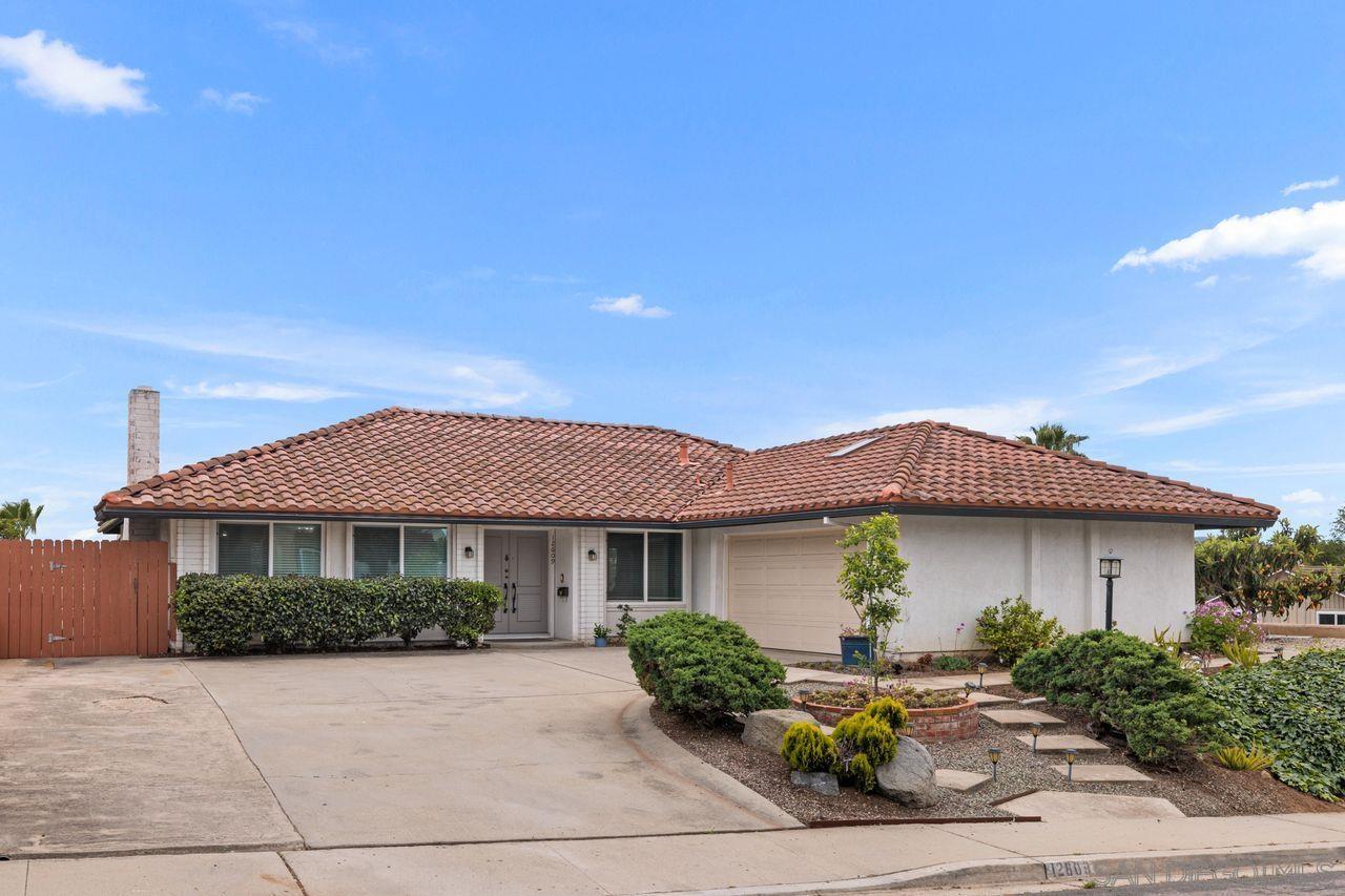 Front Image Thumbnail for SD230010368