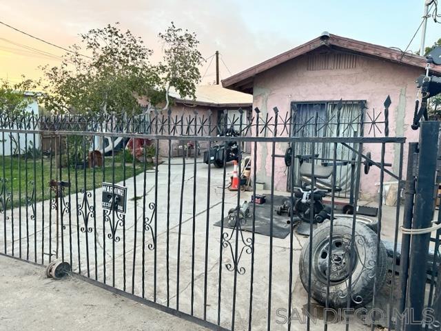 Detail Gallery Image 1 of 1 For 69 E 7th, Imperial,  CA 92251 - – Beds | – Baths