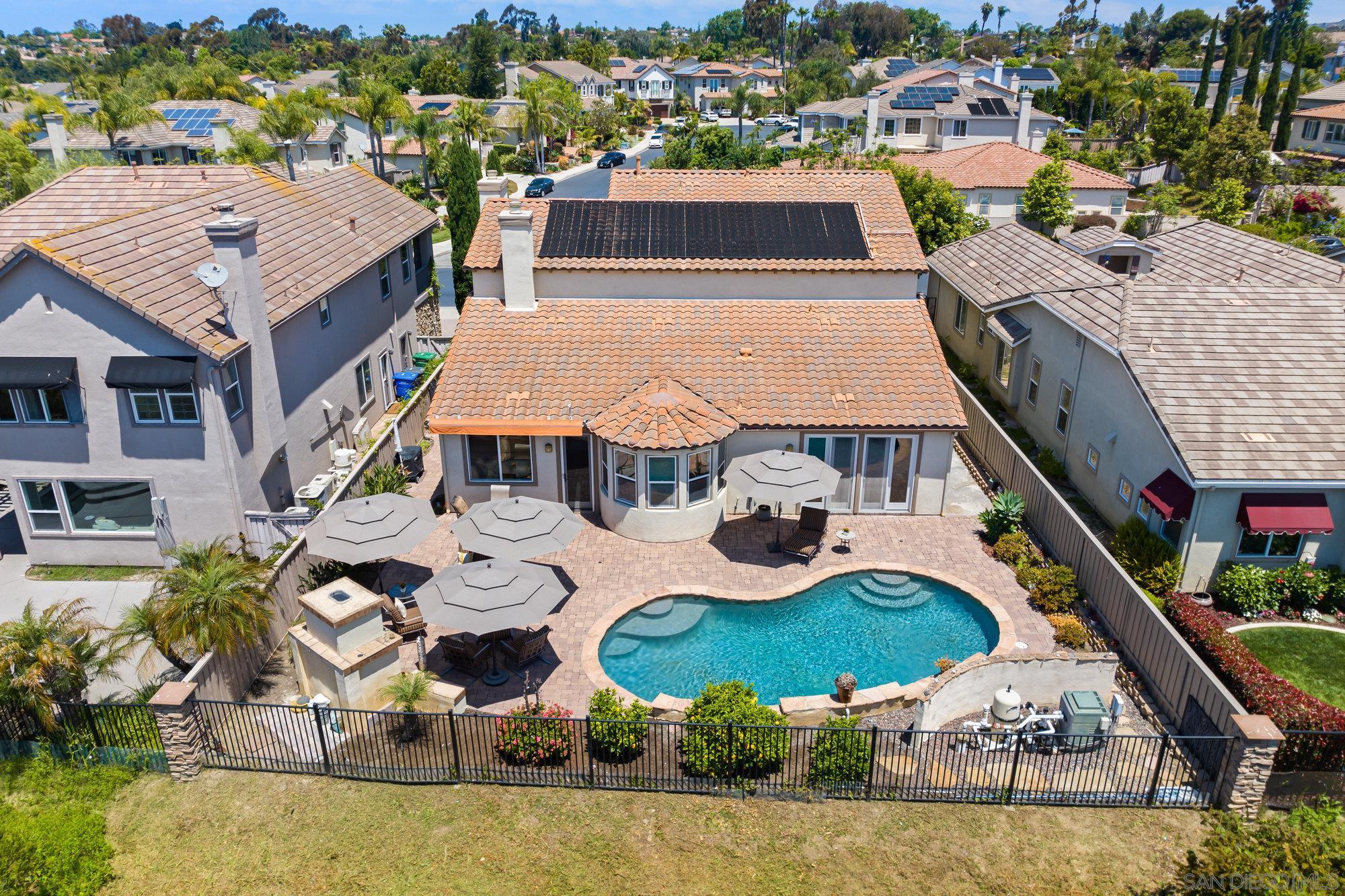 Detail Gallery Image 1 of 1 For 3243  Avenida Aragon, Carlsbad,  CA 92009 - 5 Beds | 3/1 Baths