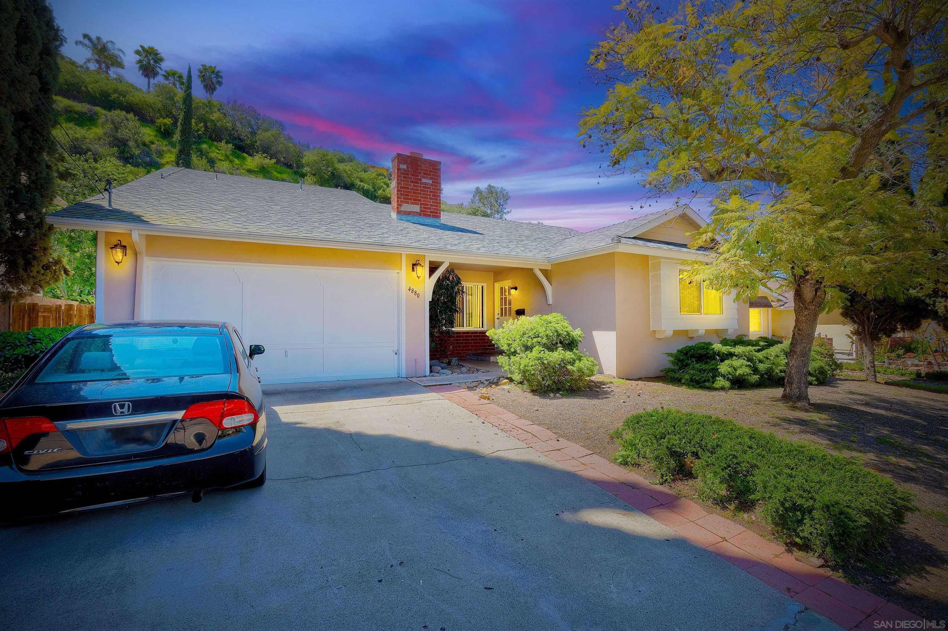 Detail Gallery Image 1 of 1 For 4880  54th St, San Diego,  CA 92115 - 6 Beds | 3 Baths