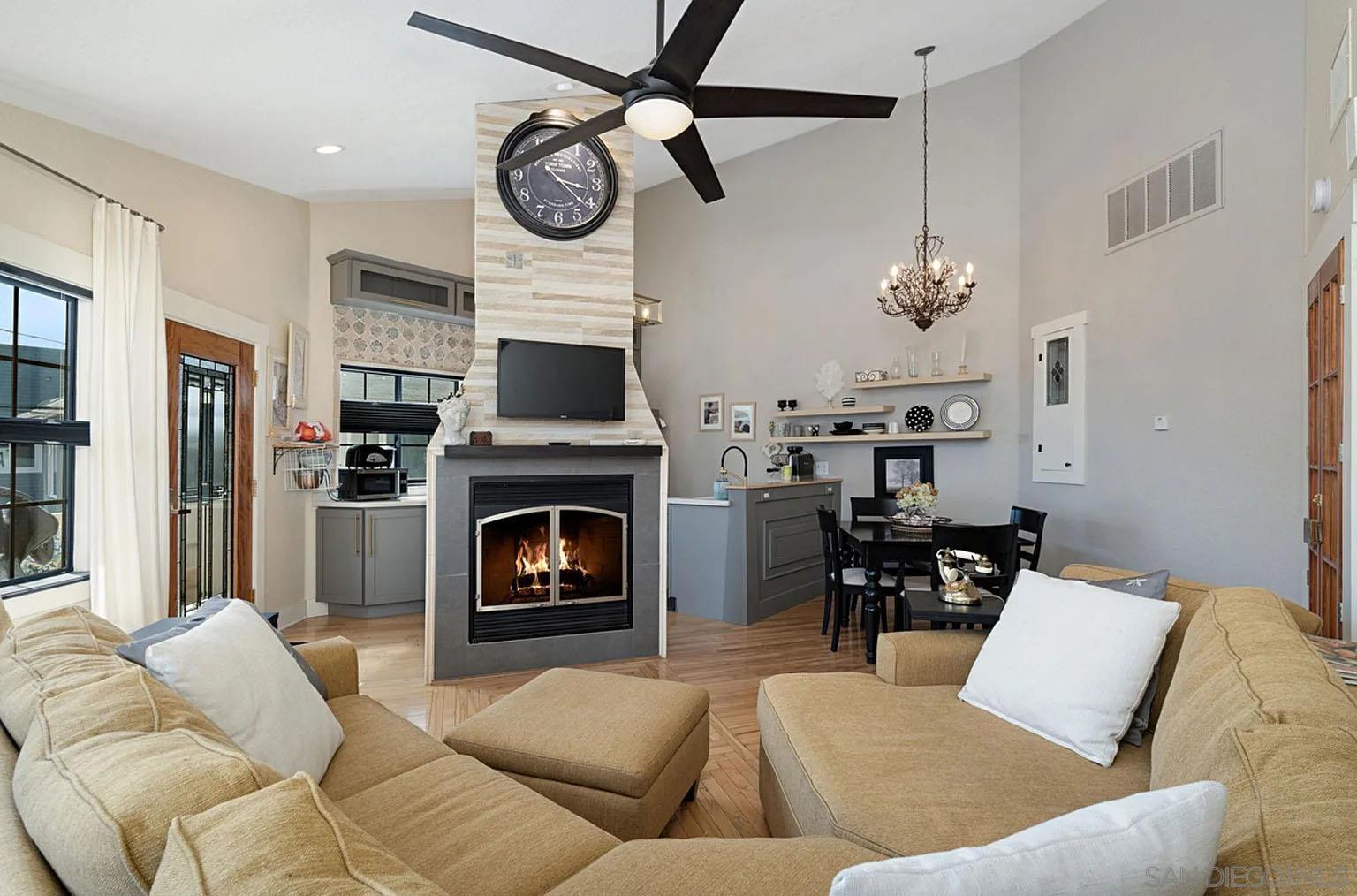 Detail Gallery Image 1 of 1 For 213  Elm Avenue, Imperial Beach,  CA 91932 - 1 Beds | 1 Baths