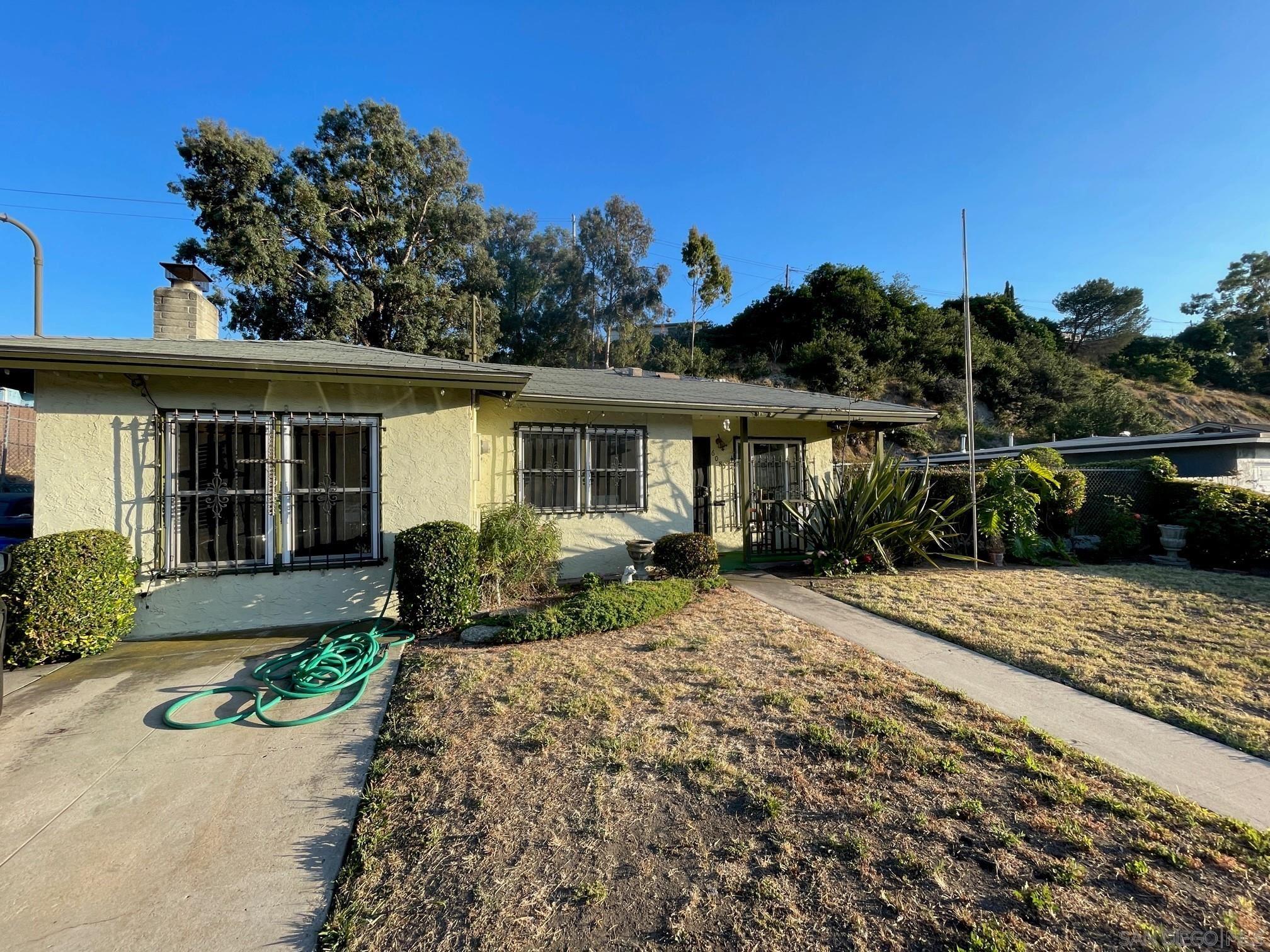 Detail Gallery Image 1 of 1 For 6085  Streamview Dr, San Diego,  CA 92115 - 3 Beds | 1 Baths