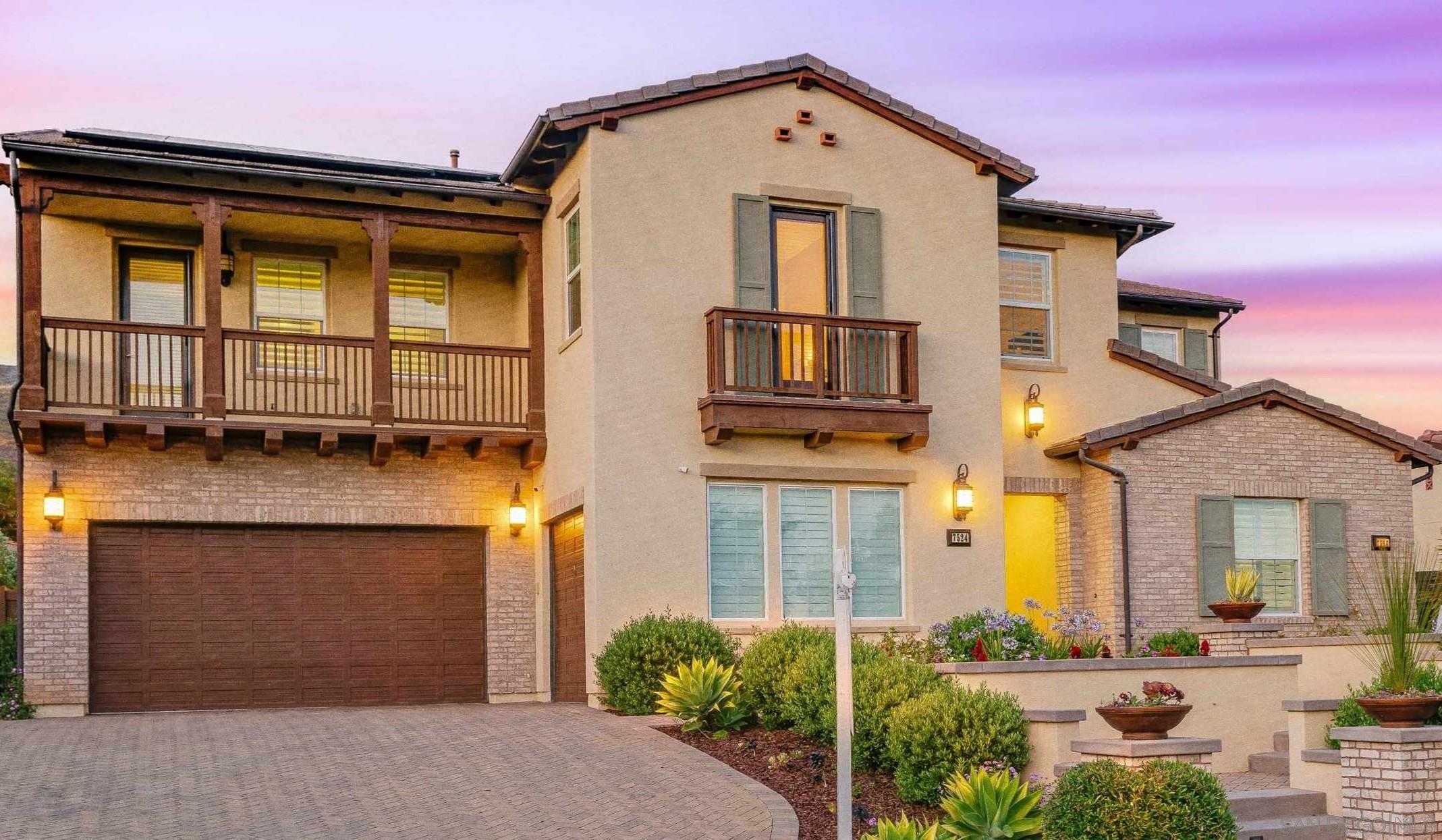 Detail Gallery Image 1 of 1 For 7524-26  Paseo Cristal, Carlsbad,  CA 92009 - 6 Beds | 4/1 Baths