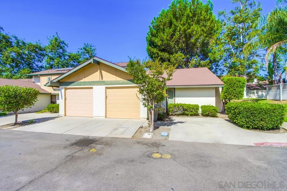 Detail Gallery Image 1 of 1 For 521  Smoketree Gln, Escondido,  CA 92026 - 2 Beds | 1 Baths