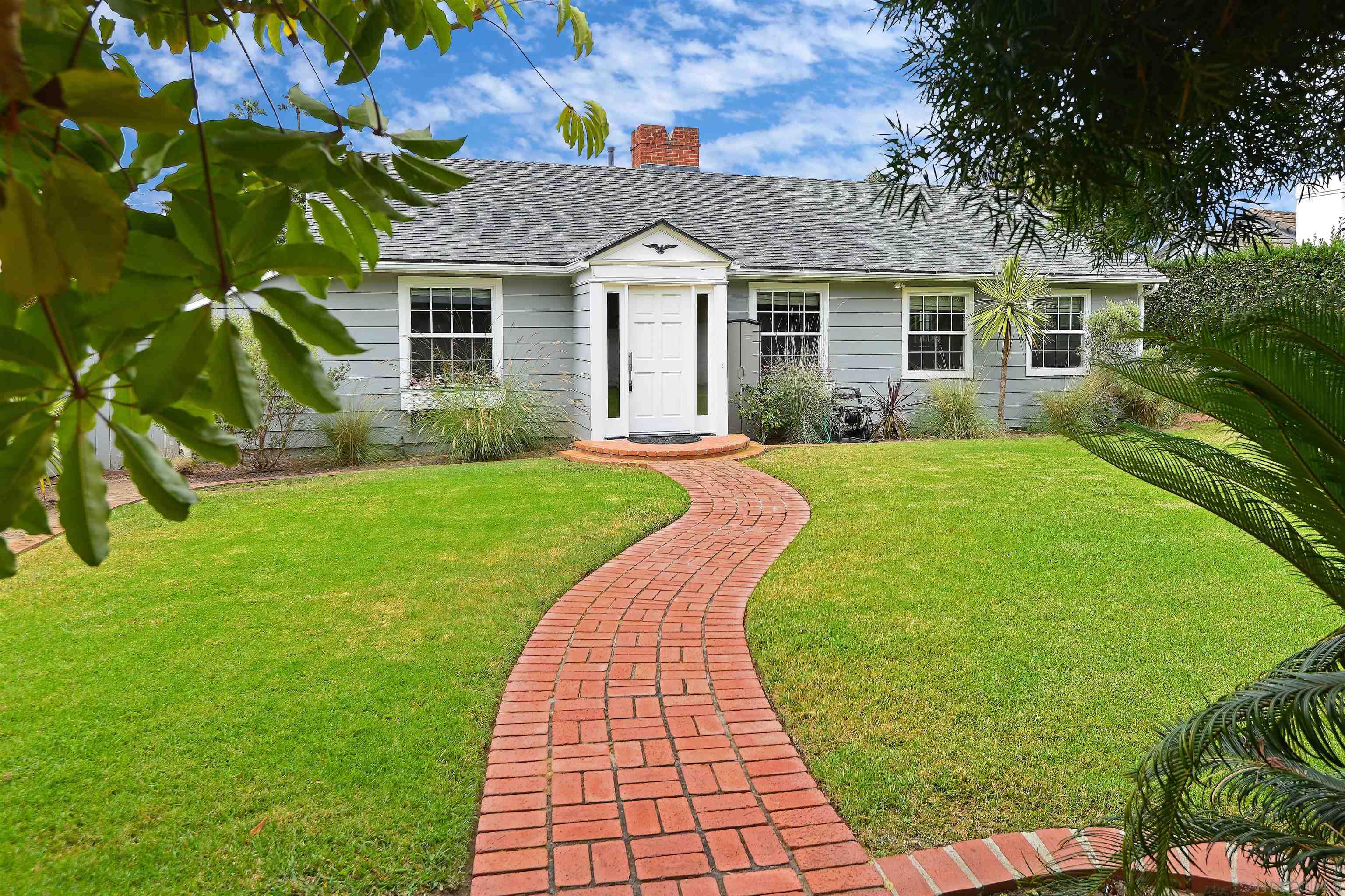 Detail Gallery Image 1 of 1 For 6106  La Jolla Blvd., La Jolla,  CA 92037 - 3 Beds | 2/1 Baths