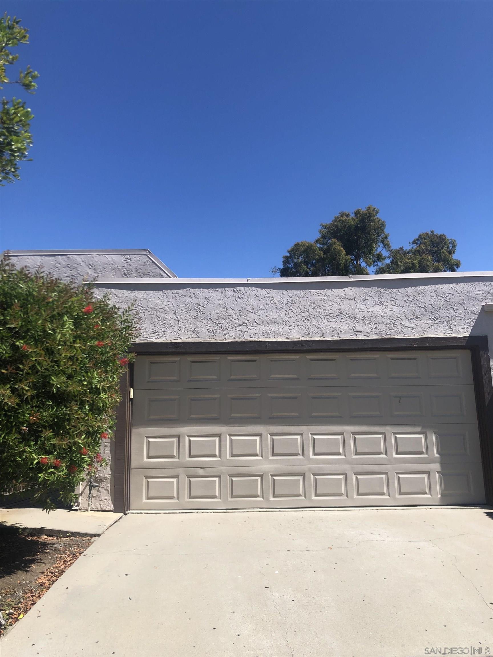 Detail Gallery Image 1 of 1 For 6602  Reservoir Court, San Diego,  CA 92115 - 4 Beds | 2/1 Baths