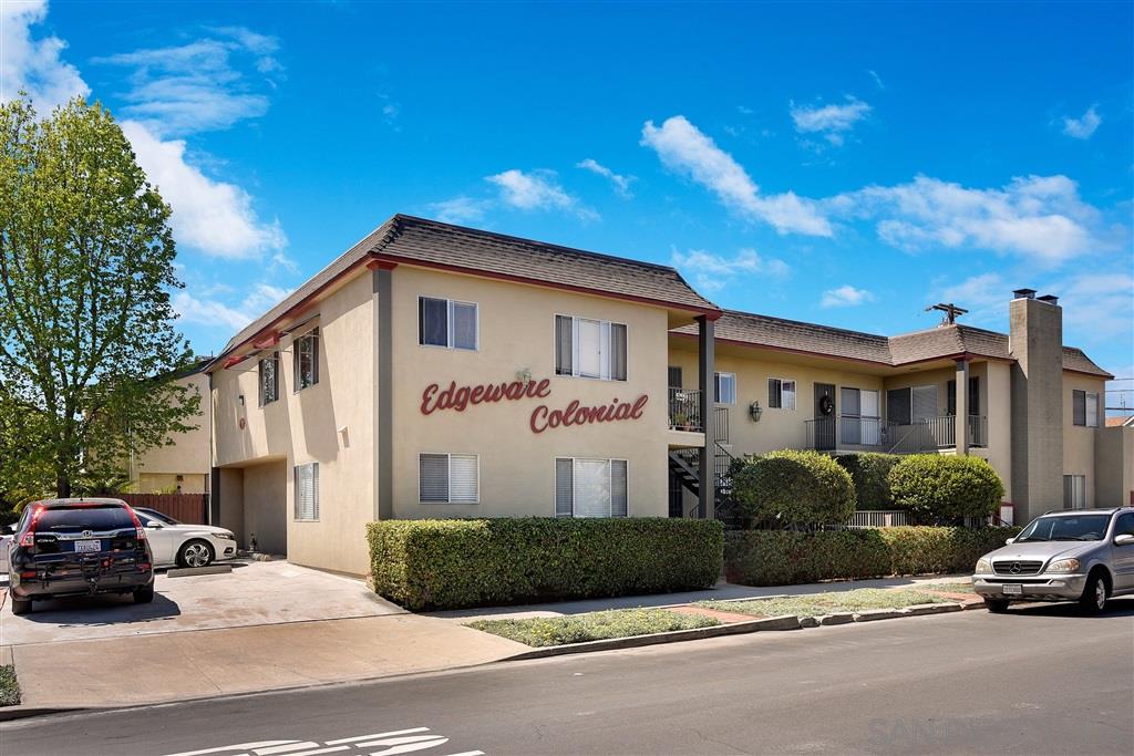 Detail Gallery Image 1 of 1 For 4174  Monroe Ave, San Diego,  CA 92116 - 2 Beds | 1 Baths