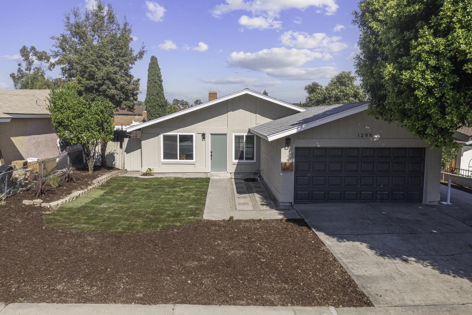 Detail Gallery Image 1 of 1 For 1295  Agapanthus Dr, San Diego,  CA 92114 - 4 Beds | 2 Baths