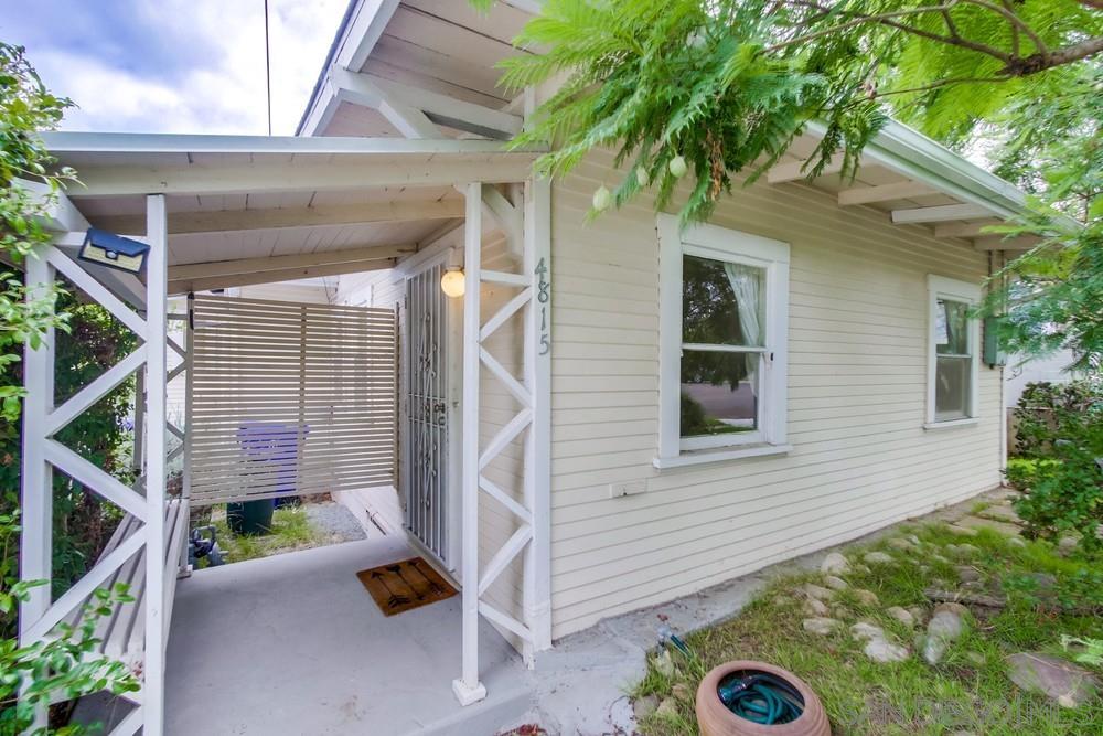 Detail Gallery Image 1 of 1 For 4815  Circle Drive, San Diego,  CA 92116 - 2 Beds | 1 Baths