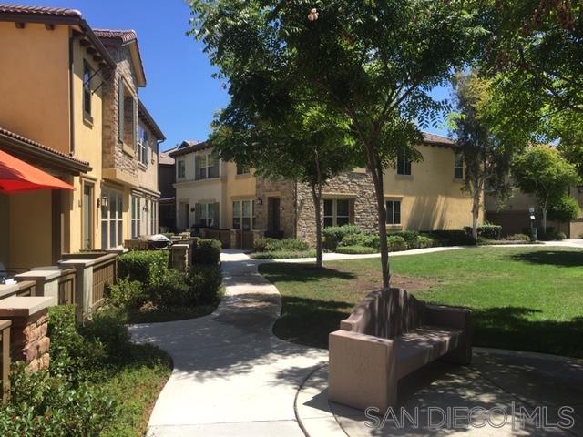 Detail Gallery Image 1 of 1 For 10689  New Grv  71, San Diego,  CA 92130 - 3 Beds | 2/1 Baths