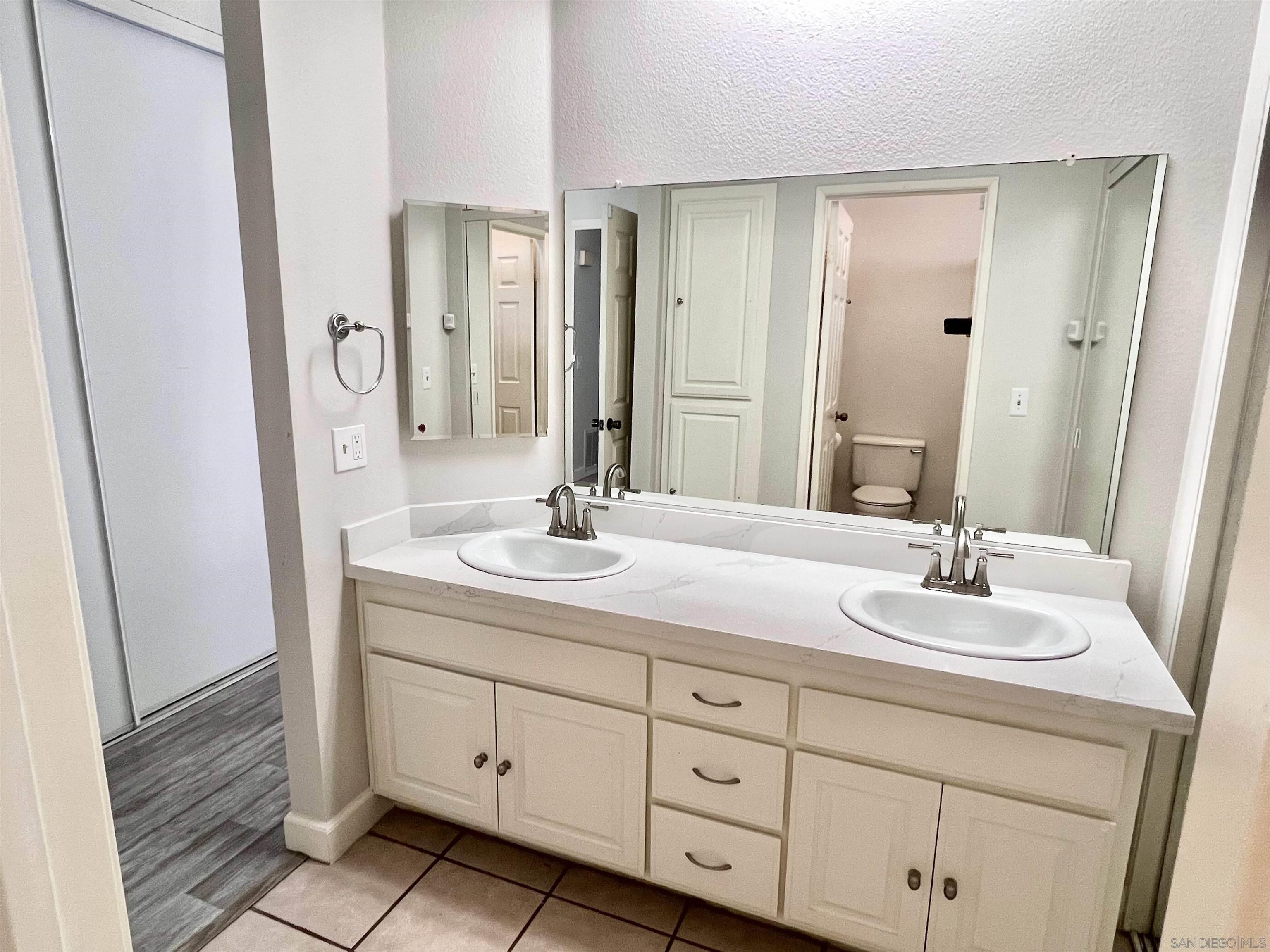 Detail Gallery Image 17 of 40 For 12168  Waverly Downs Ln, San Diego,  CA 92128 - 3 Beds | 2 Baths