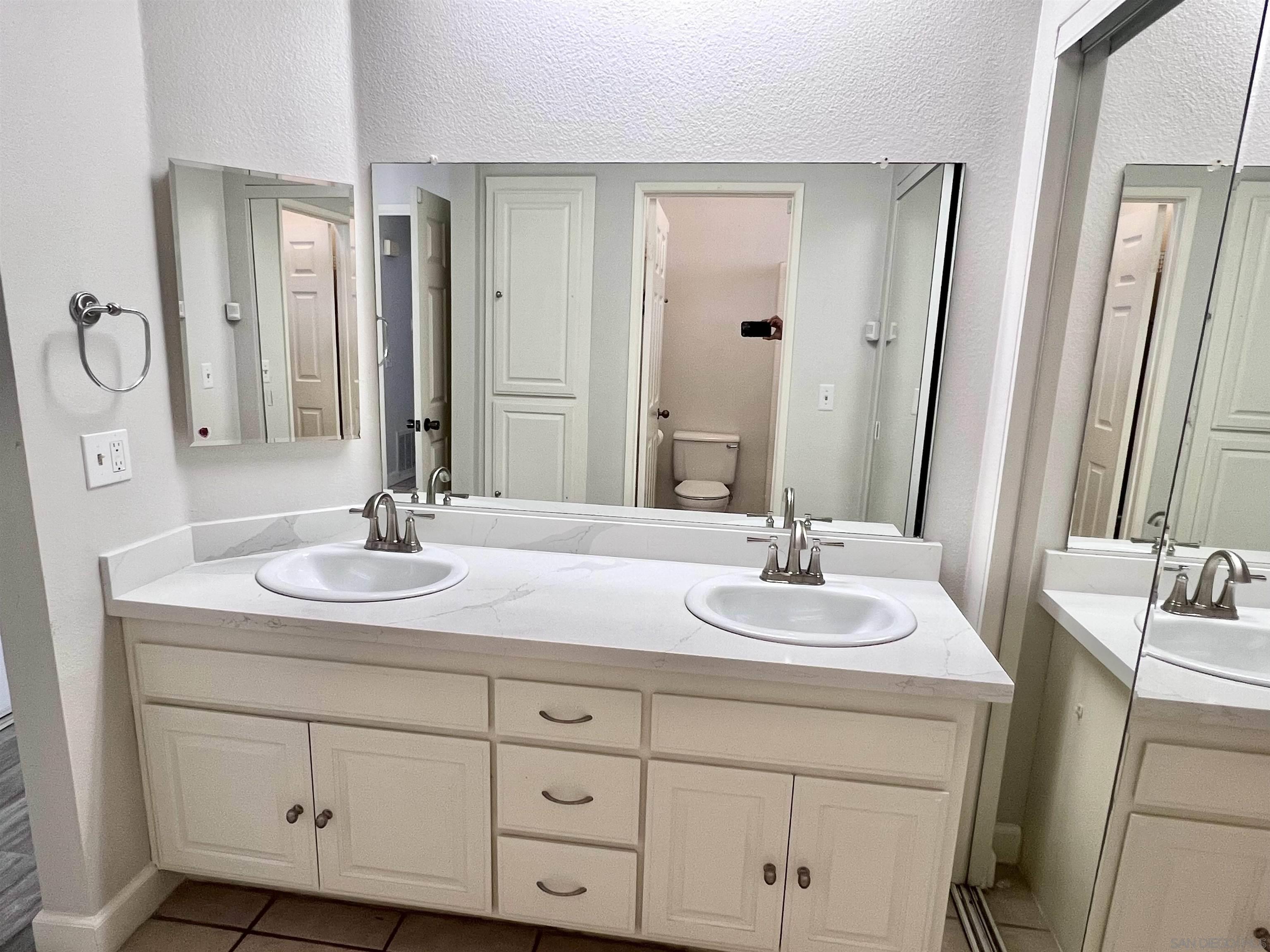 Detail Gallery Image 18 of 40 For 12168  Waverly Downs Ln, San Diego,  CA 92128 - 3 Beds | 2 Baths
