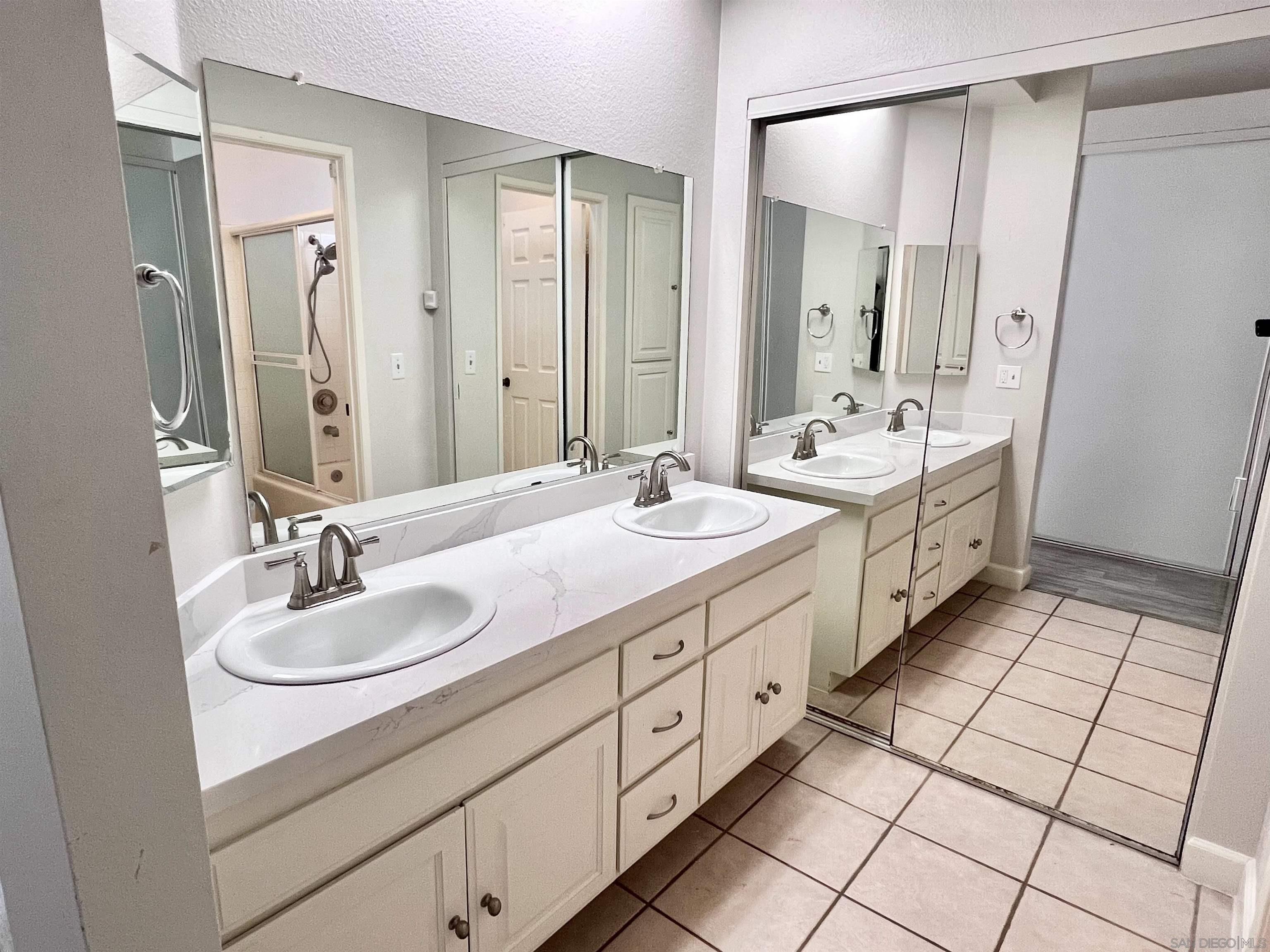 Detail Gallery Image 19 of 40 For 12168  Waverly Downs Ln, San Diego,  CA 92128 - 3 Beds | 2 Baths