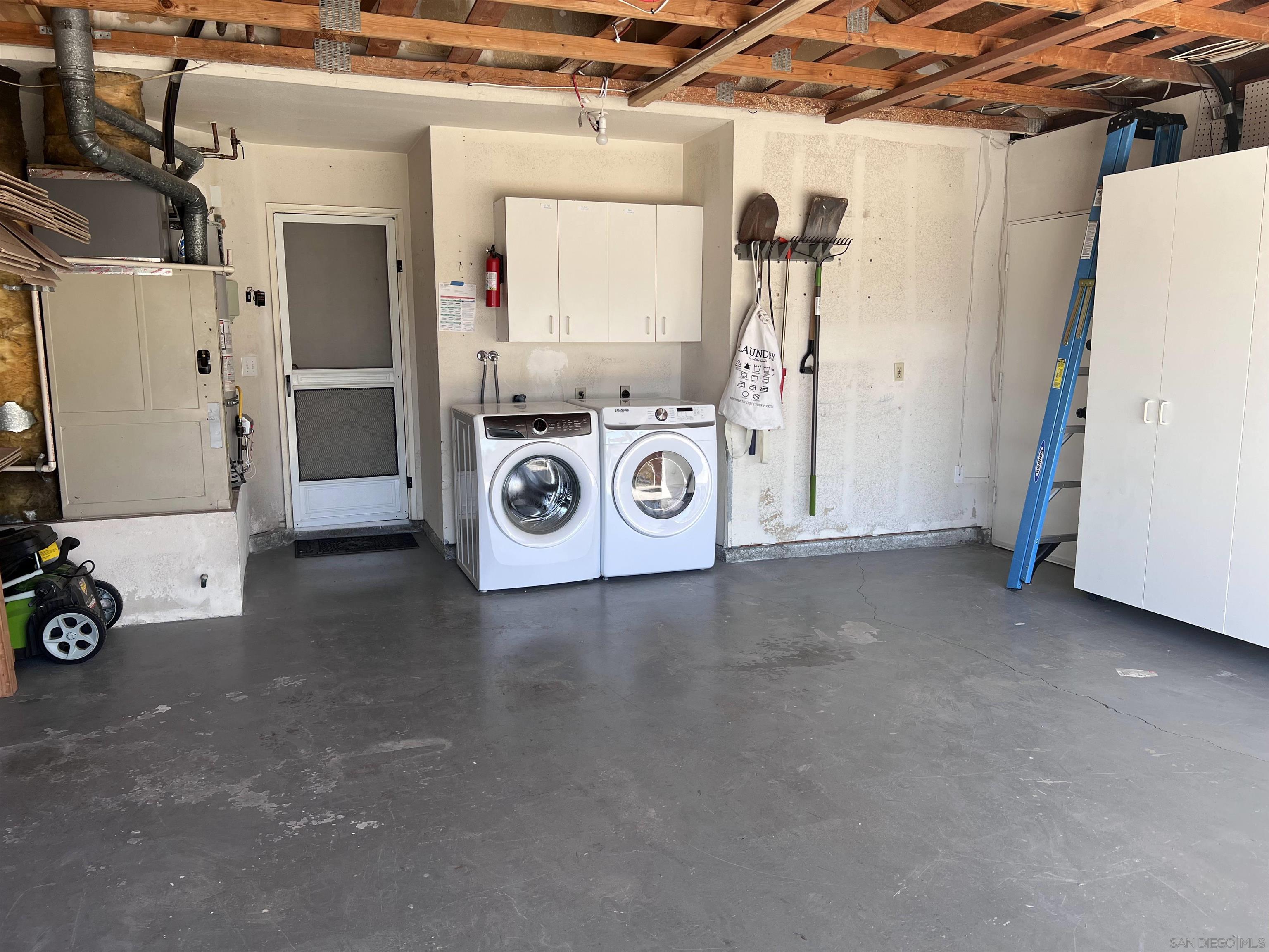 Detail Gallery Image 36 of 40 For 12168  Waverly Downs Ln, San Diego,  CA 92128 - 3 Beds | 2 Baths