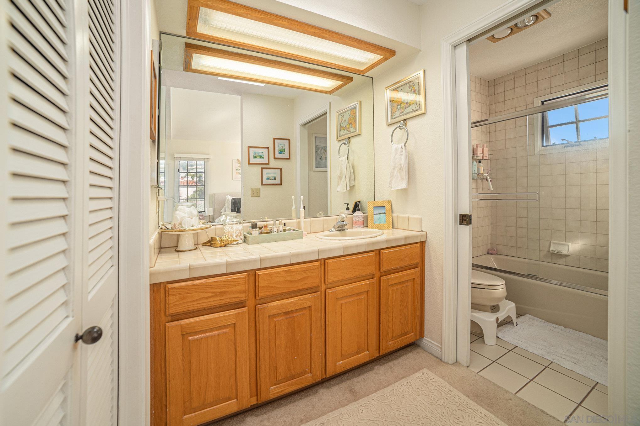 Detail Gallery Image 19 of 39 For 1268-74  Locust St, San Diego,  CA 92106 - – Beds | – Baths