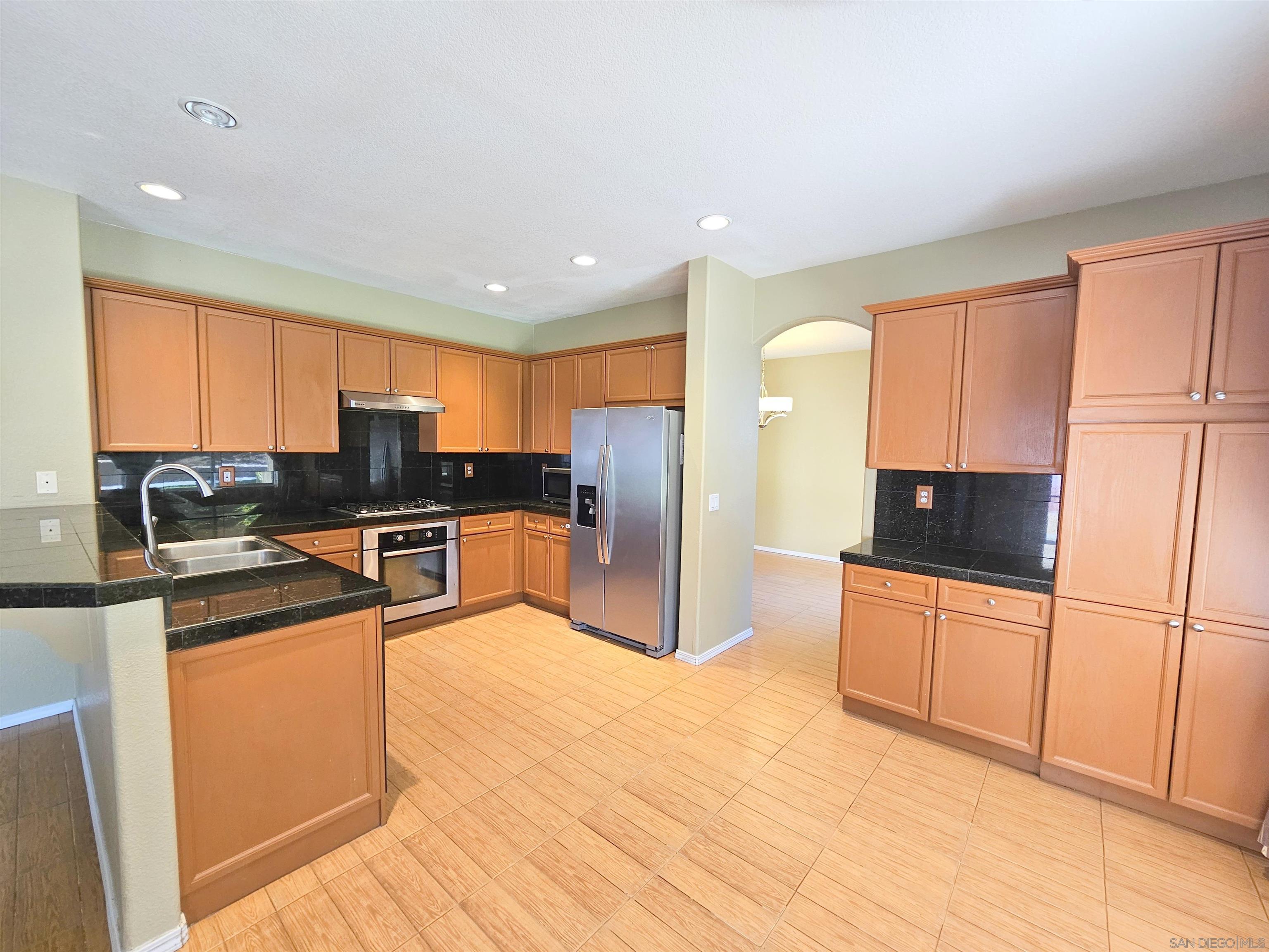 Detail Gallery Image 1 of 1 For 12660  via Las Lenas, San Diego,  CA 92130 - 4 Beds | 3 Baths