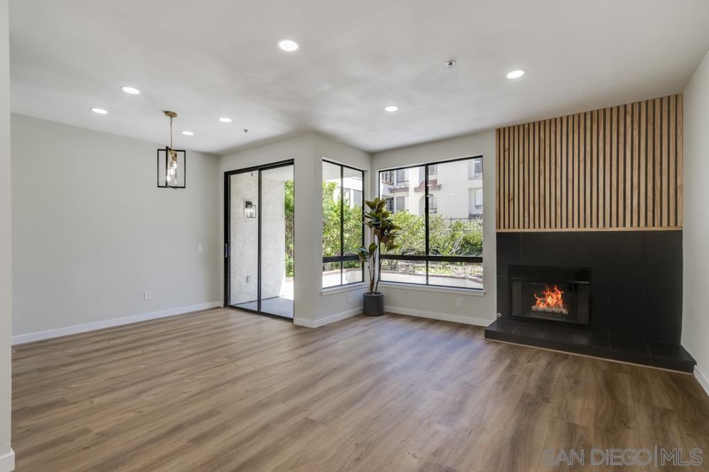 Detail Gallery Image 1 of 1 For 5845  Friars Rd  1116, San Diego,  CA 92110 - 3 Beds | 2 Baths