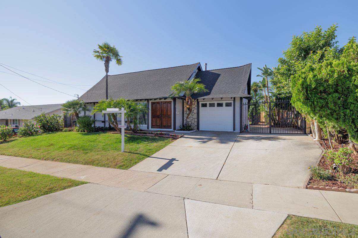 Detail Gallery Image 1 of 1 For 643 N Citrus Ave, Escondido,  CA 92027 - 4 Beds | 2 Baths