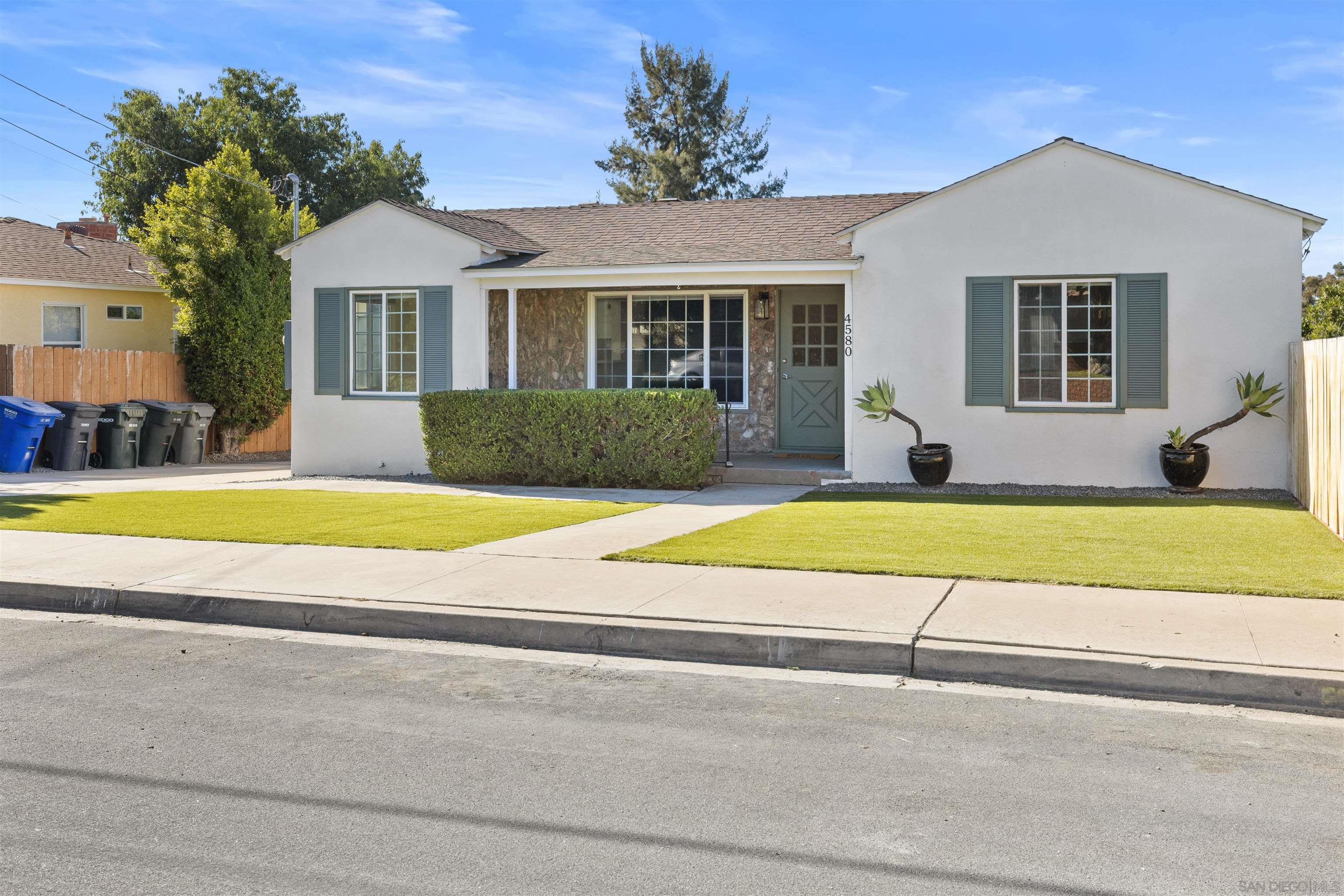 Detail Gallery Image 1 of 1 For 4580  71st, La Mesa,  CA 91942 - – Beds | – Baths