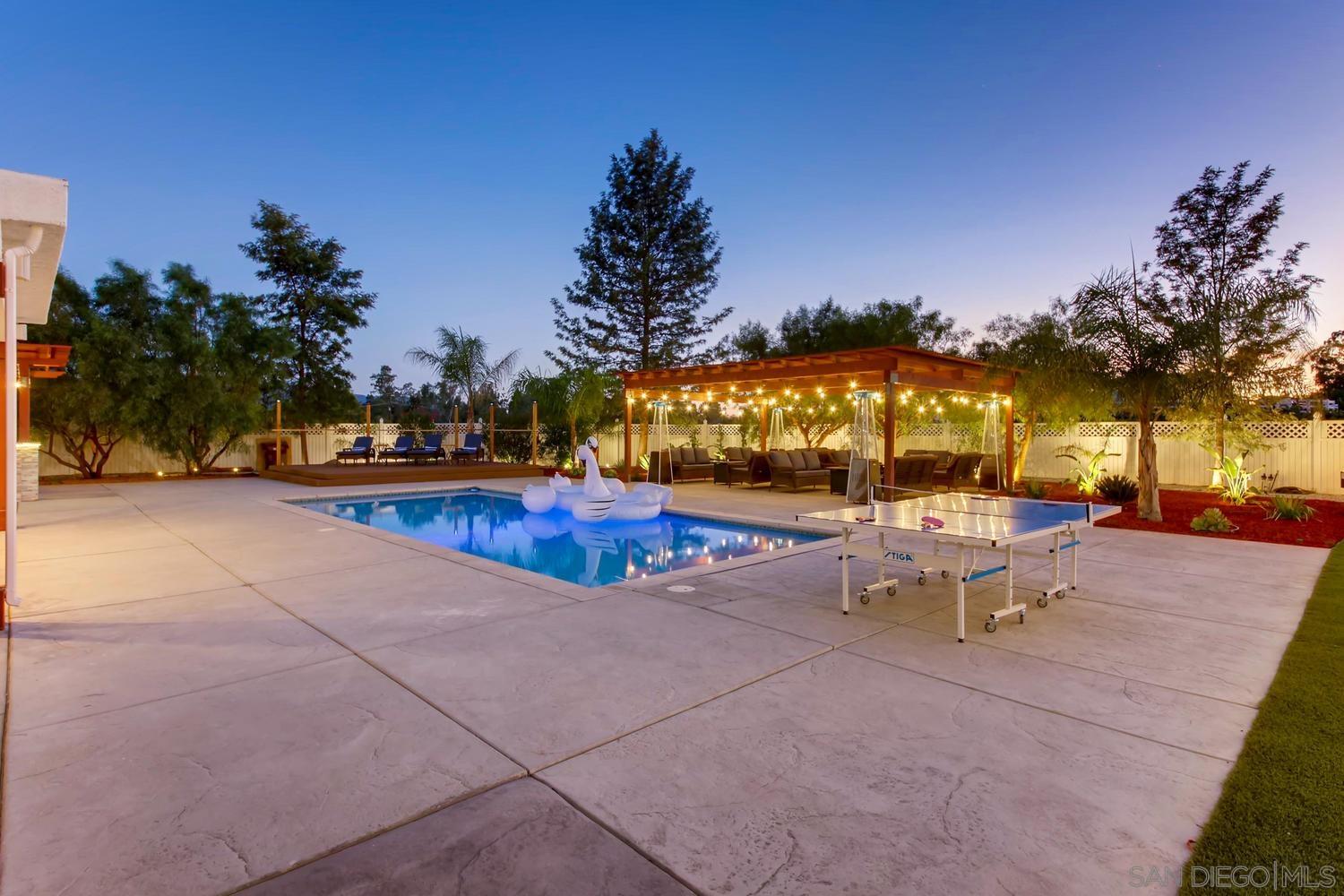 Detail Gallery Image 53 of 68 For Avenida Ascencion, Temecula,  CA 92592 - 7 Beds | 5/1 Baths