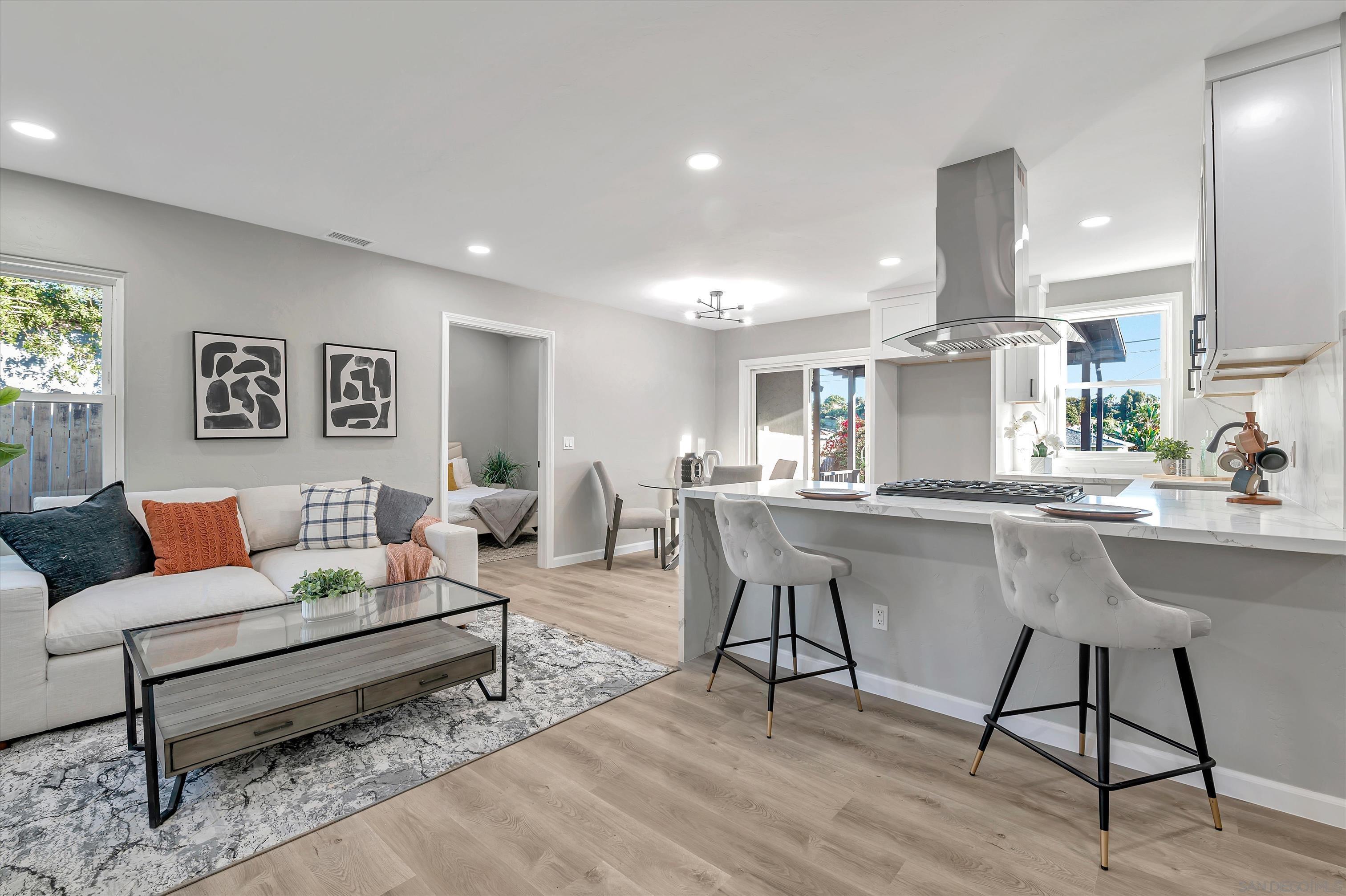 Front Image Thumbnail for SD230024080