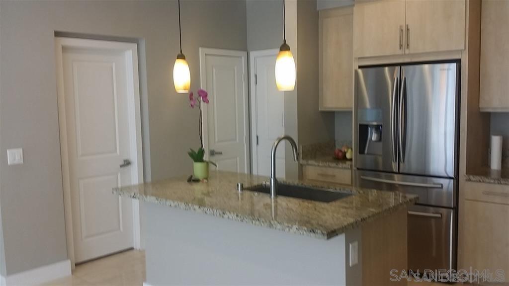 Detail Gallery Image 17 of 28 For 1660  Fairlead Ave, Carlsbad,  CA 92011 - 3 Beds | 2/1 Baths