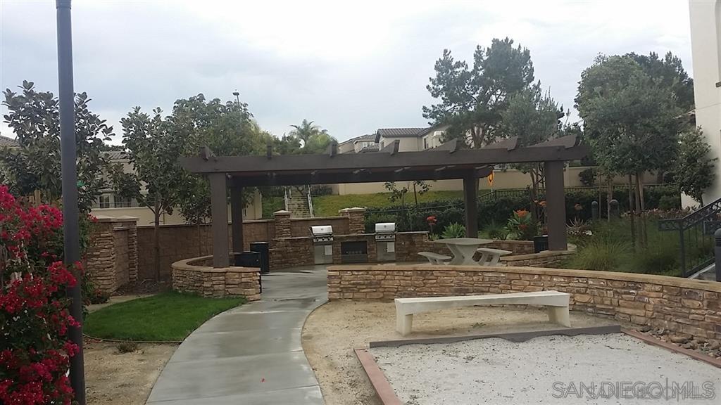 Detail Gallery Image 19 of 28 For 1660  Fairlead Ave, Carlsbad,  CA 92011 - 3 Beds | 2/1 Baths