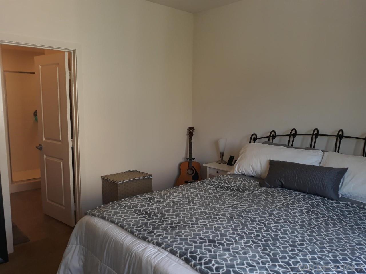 Detail Gallery Image 25 of 28 For 1660  Fairlead Ave, Carlsbad,  CA 92011 - 3 Beds | 2/1 Baths