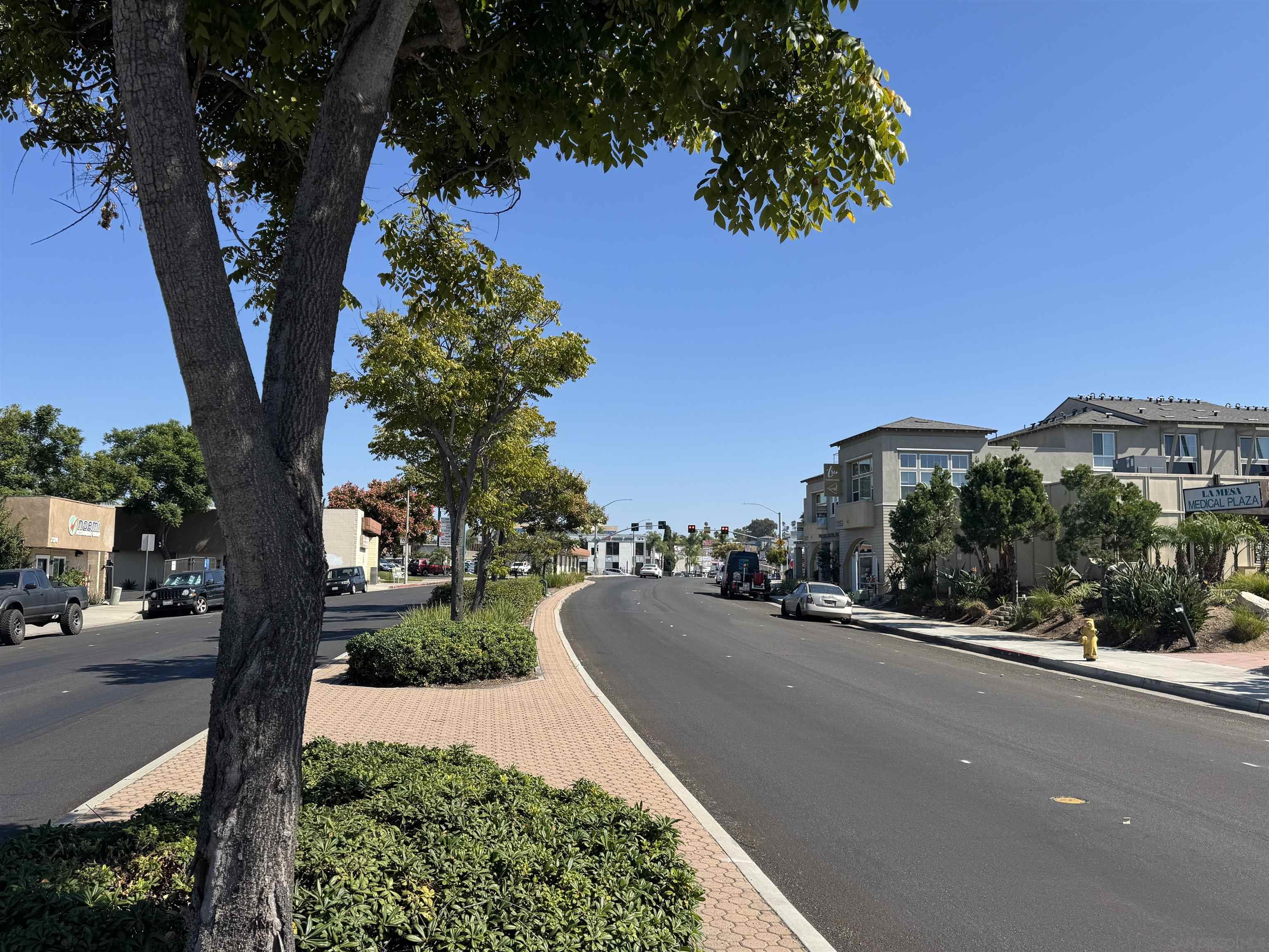 Detail Gallery Image 12 of 14 For 7366  El Cajon Blvd, La Mesa,  CA 91942 - – Beds | – Baths