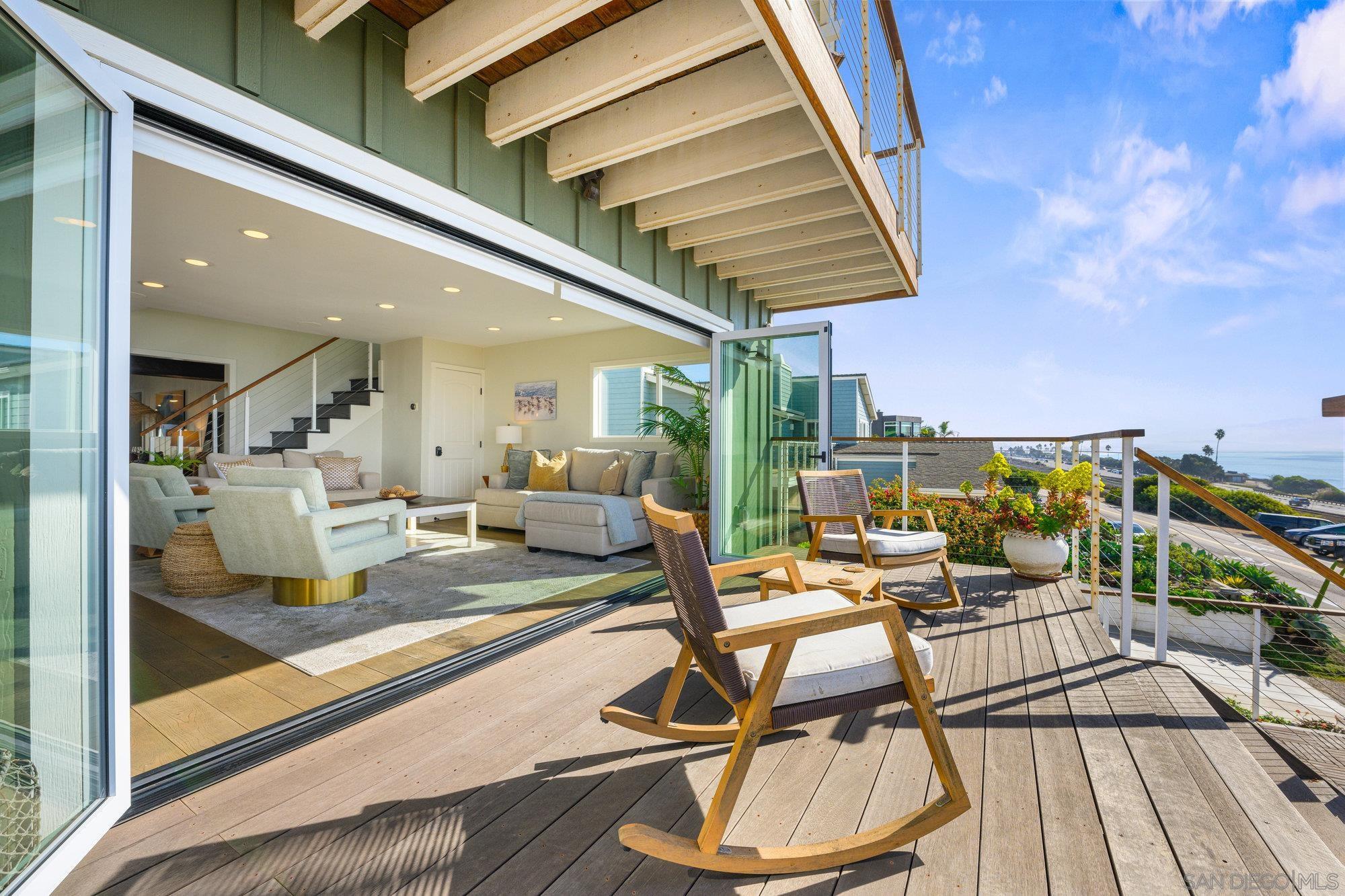 Detail Gallery Image 12 of 35 For 1571  San Elijo Ave, Cardiff By The Sea,  CA 92007 - 4 Beds | 3 Baths